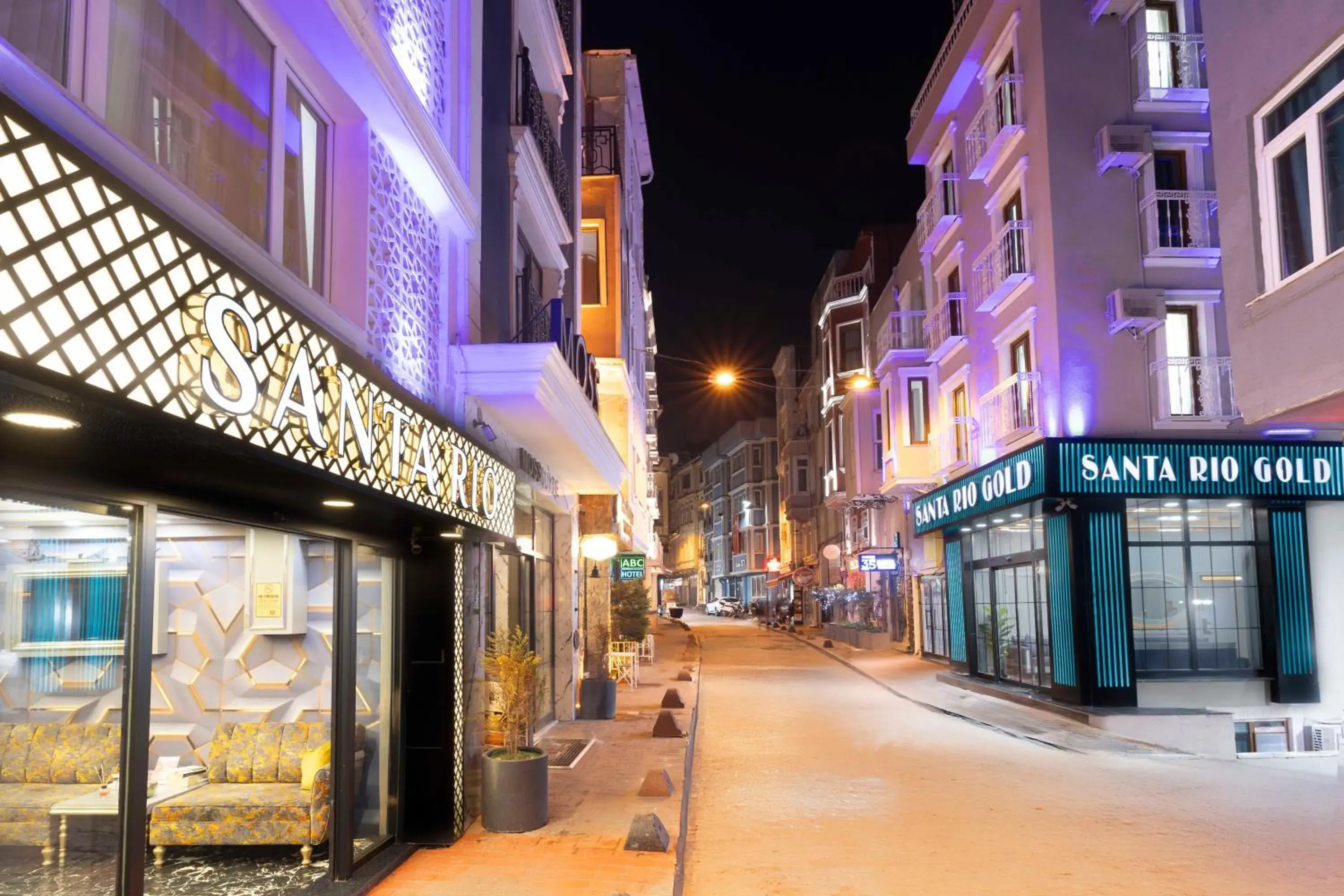 Street view in Santa Rio Gold Taxim Hotel Street view in Santa Rio Gold Taxim Hotel