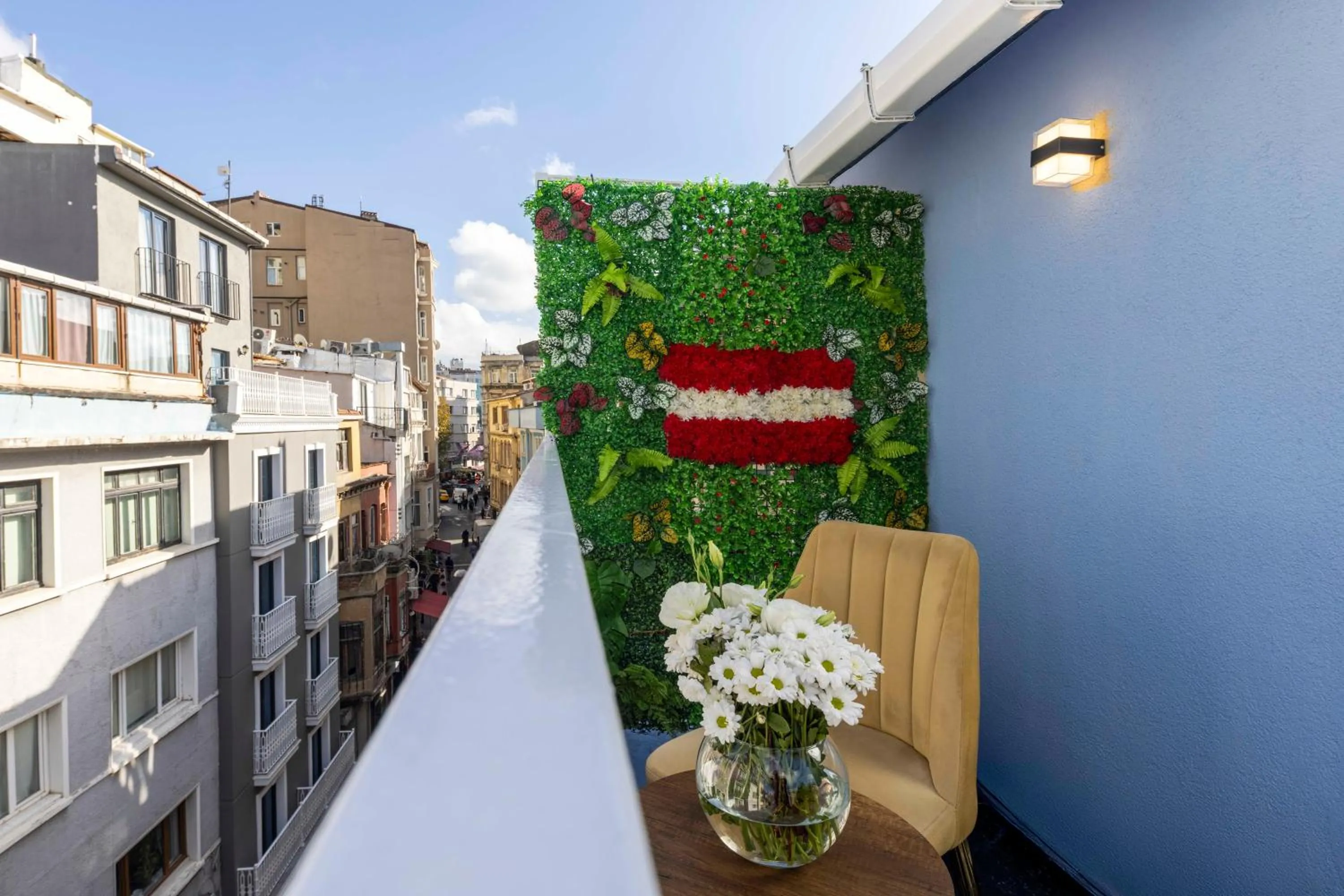 Street view in Santa Rio Gold Taxim Hotel