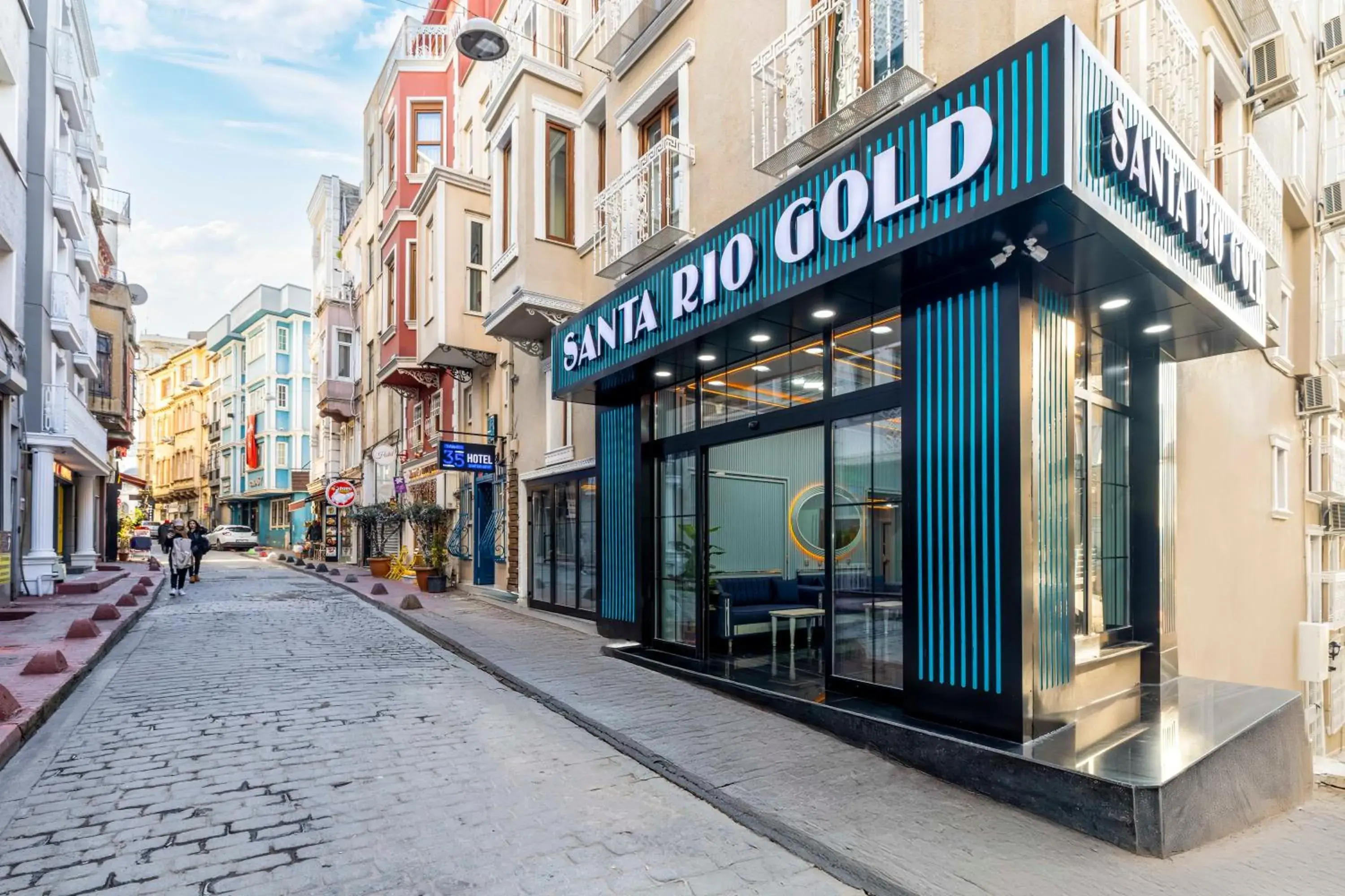 Street view in Santa Rio Gold Taxim Hotel Street view in Santa Rio Gold Taxim Hotel