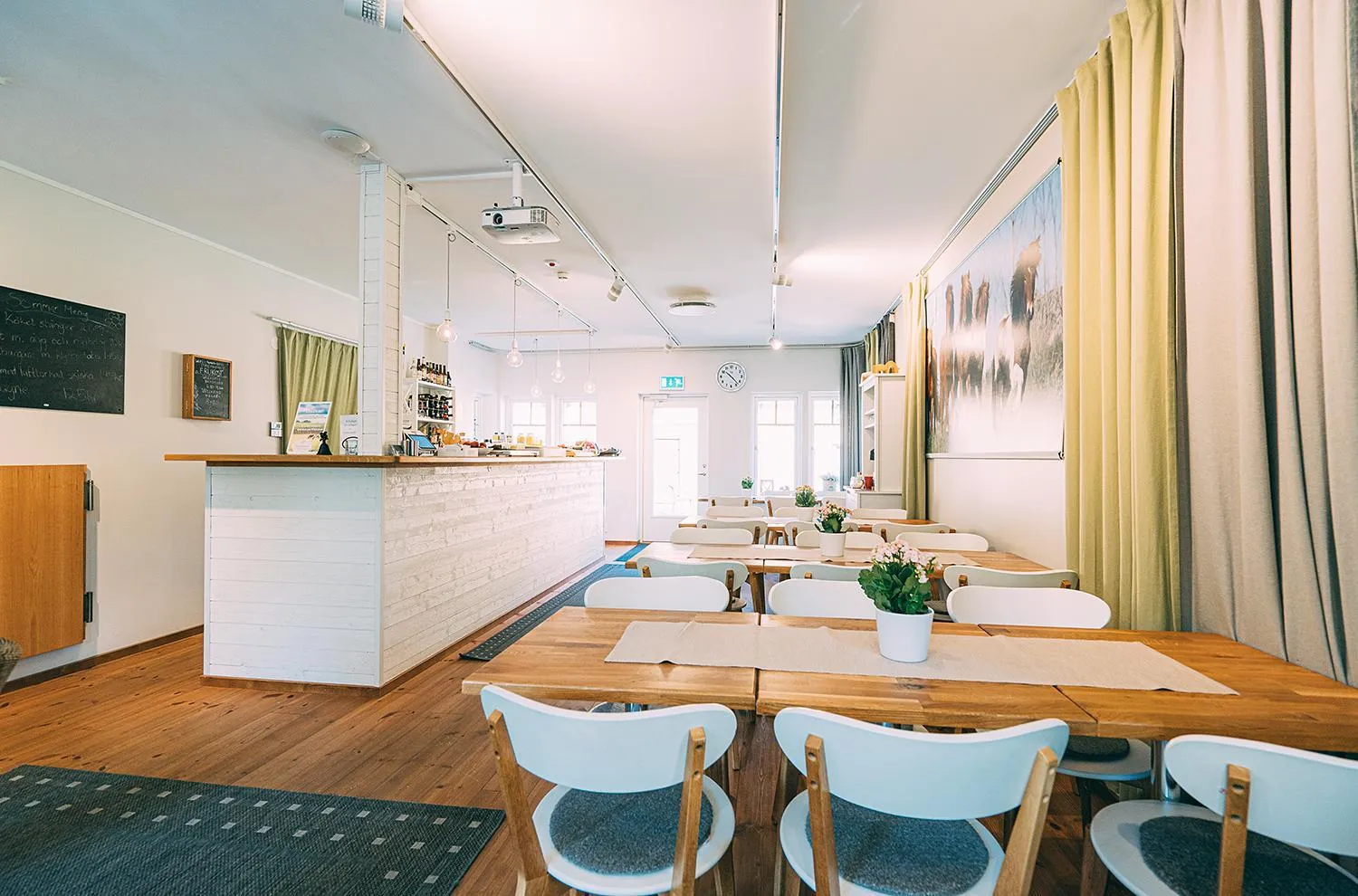 Restaurant/places to eat in Stenholmens Gårdshotell