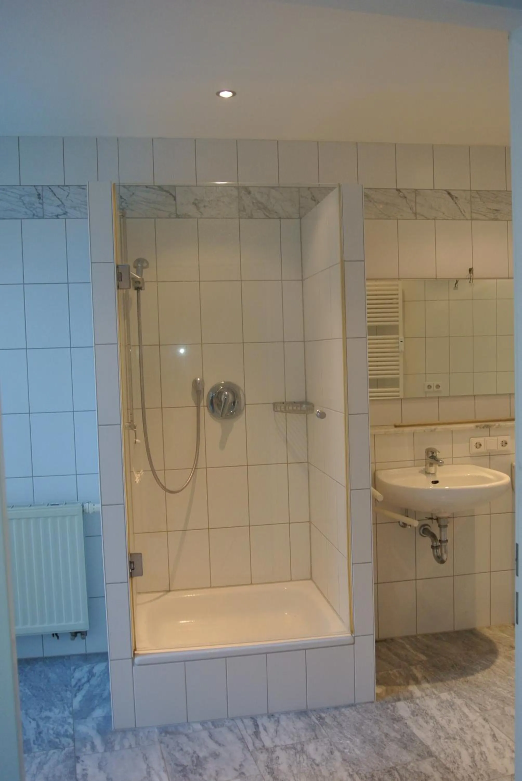 Shower in Gasthof Kreuz