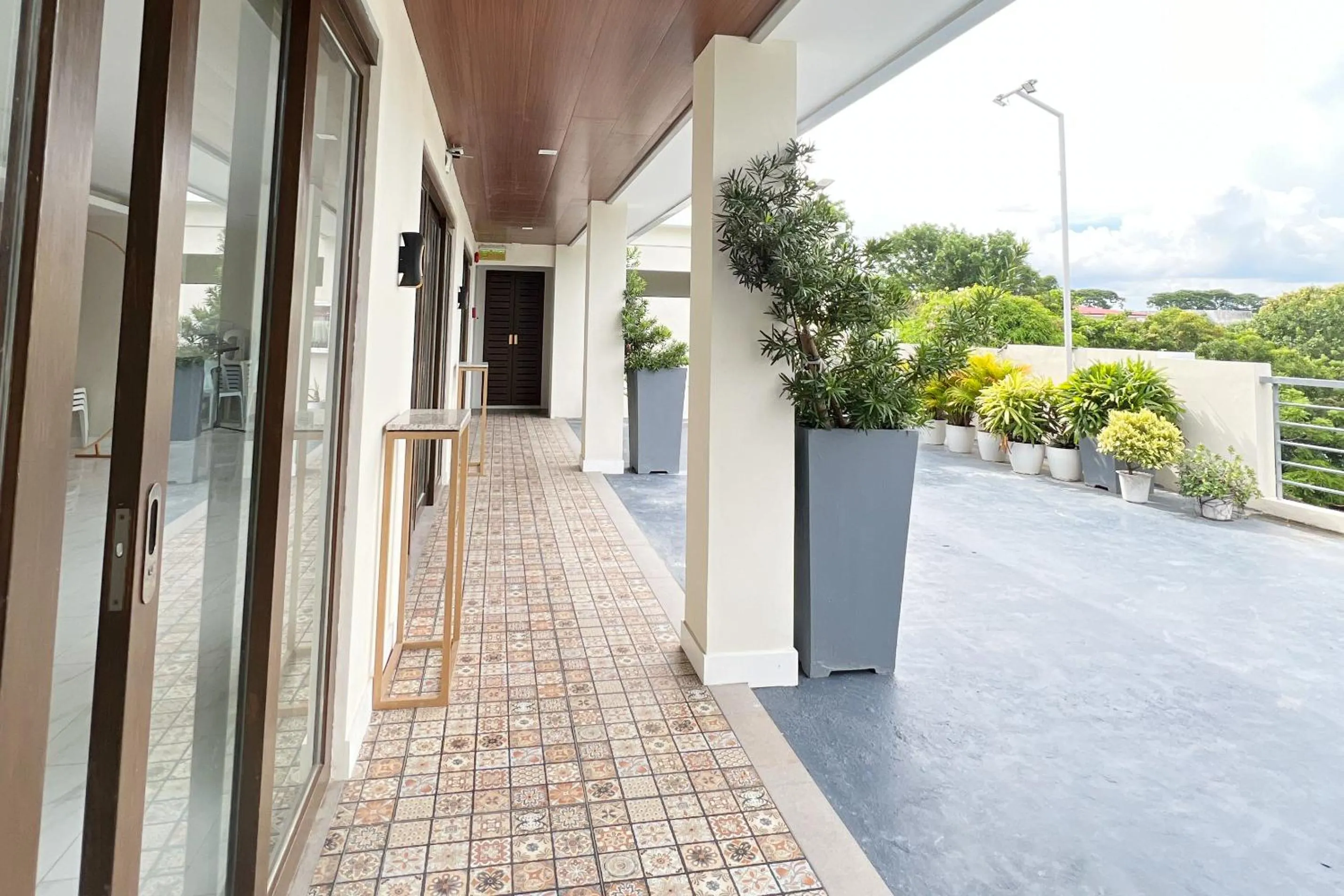 Property building in 717 Residences Iloilo