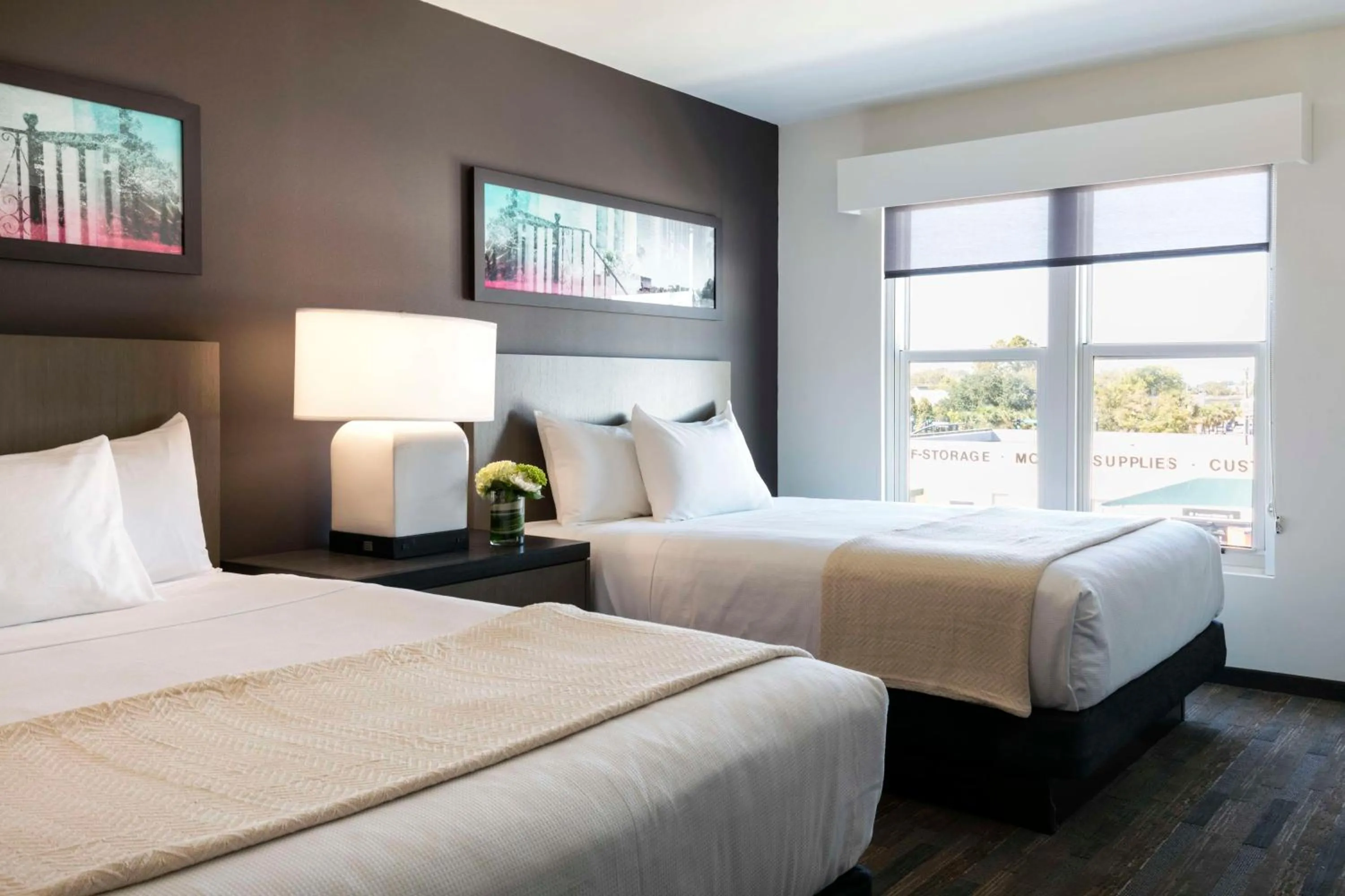 Bedroom, Bed in Hyatt House Charleston - Historic District