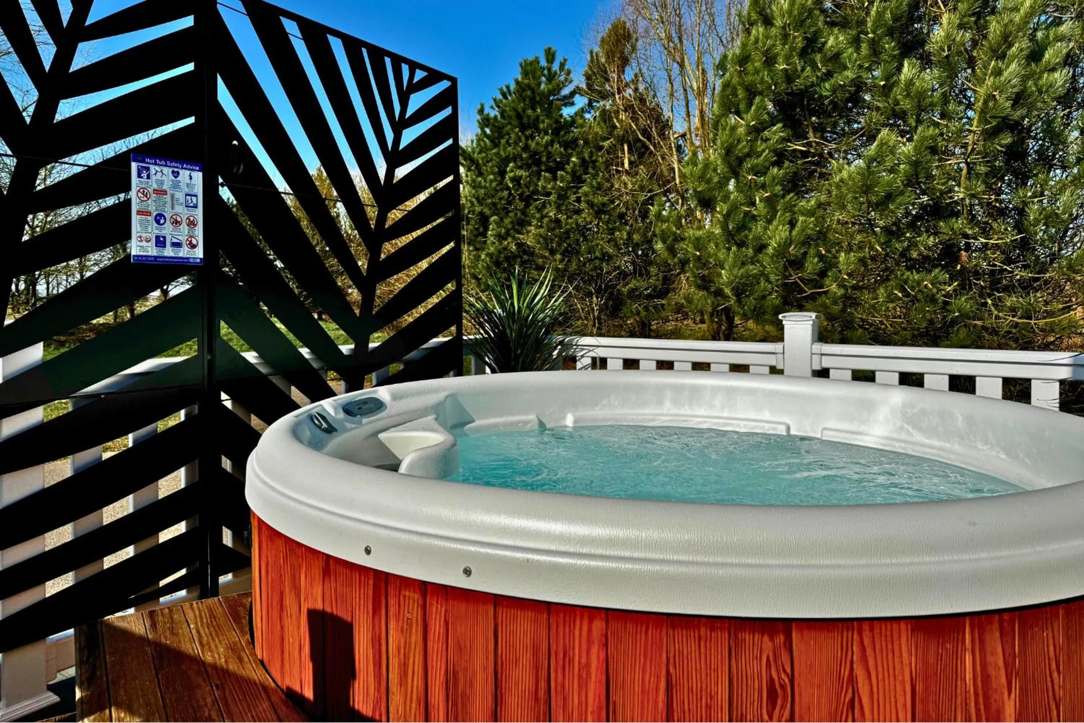 Meadows 33 Hot tub - Southview Holiday Park