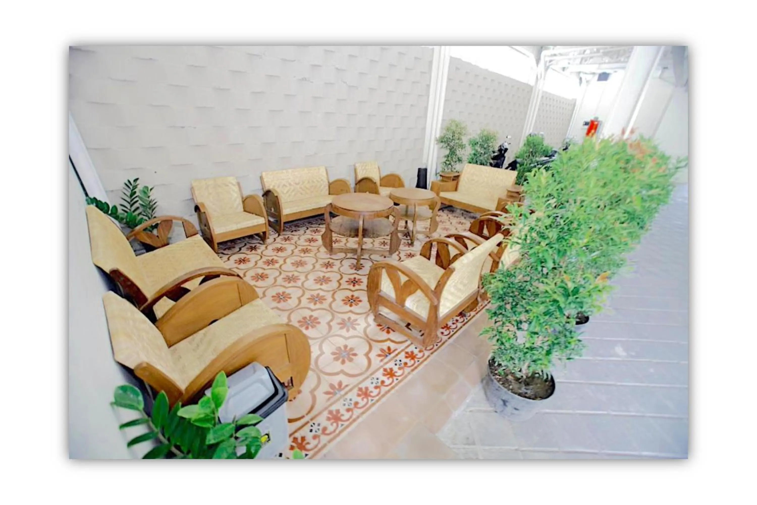 Living room in Rumah Kandjani By Makati