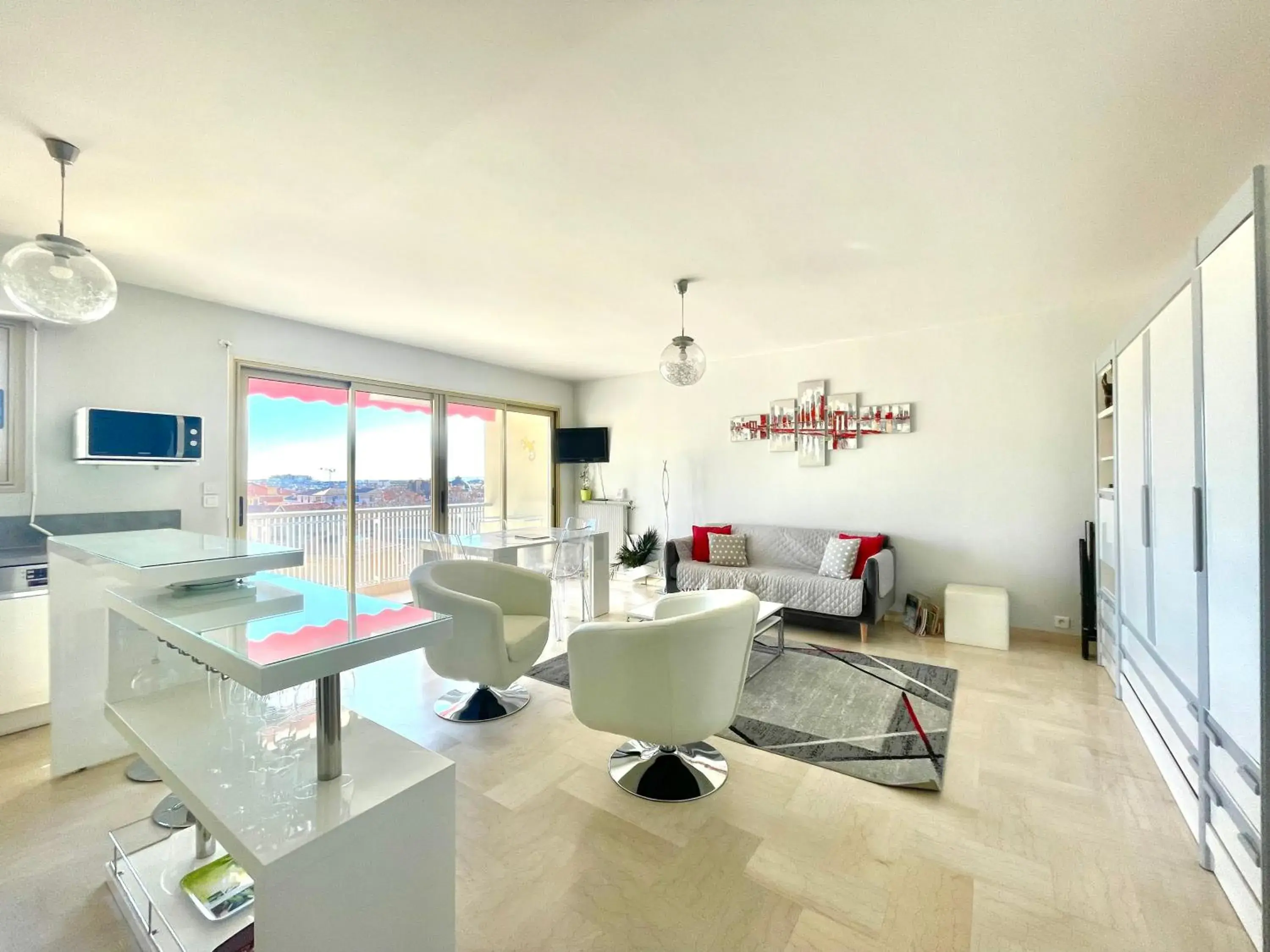 Petit Juas by Welcome to Cannes Petit Juas by Welcome to Cannes
