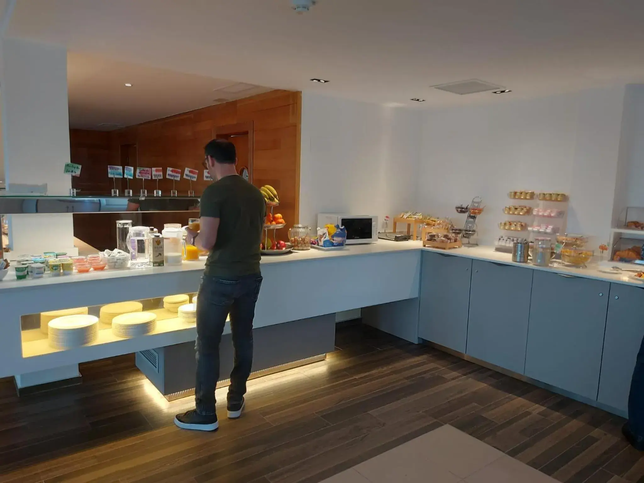 Buffet breakfast in Hotel Porto Calpe Buffet breakfast in Hotel Porto Calpe