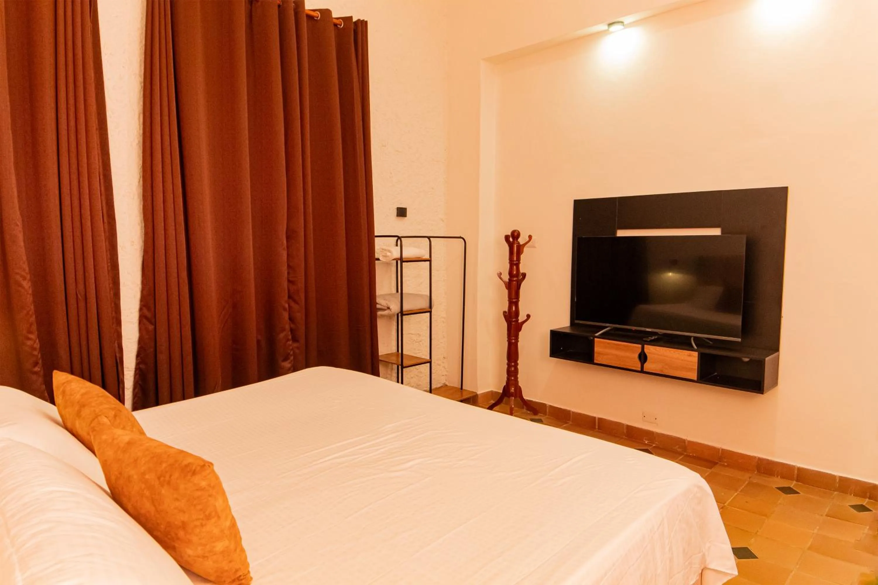 TV and multimedia, Bed in Hotel Boulevard del Río