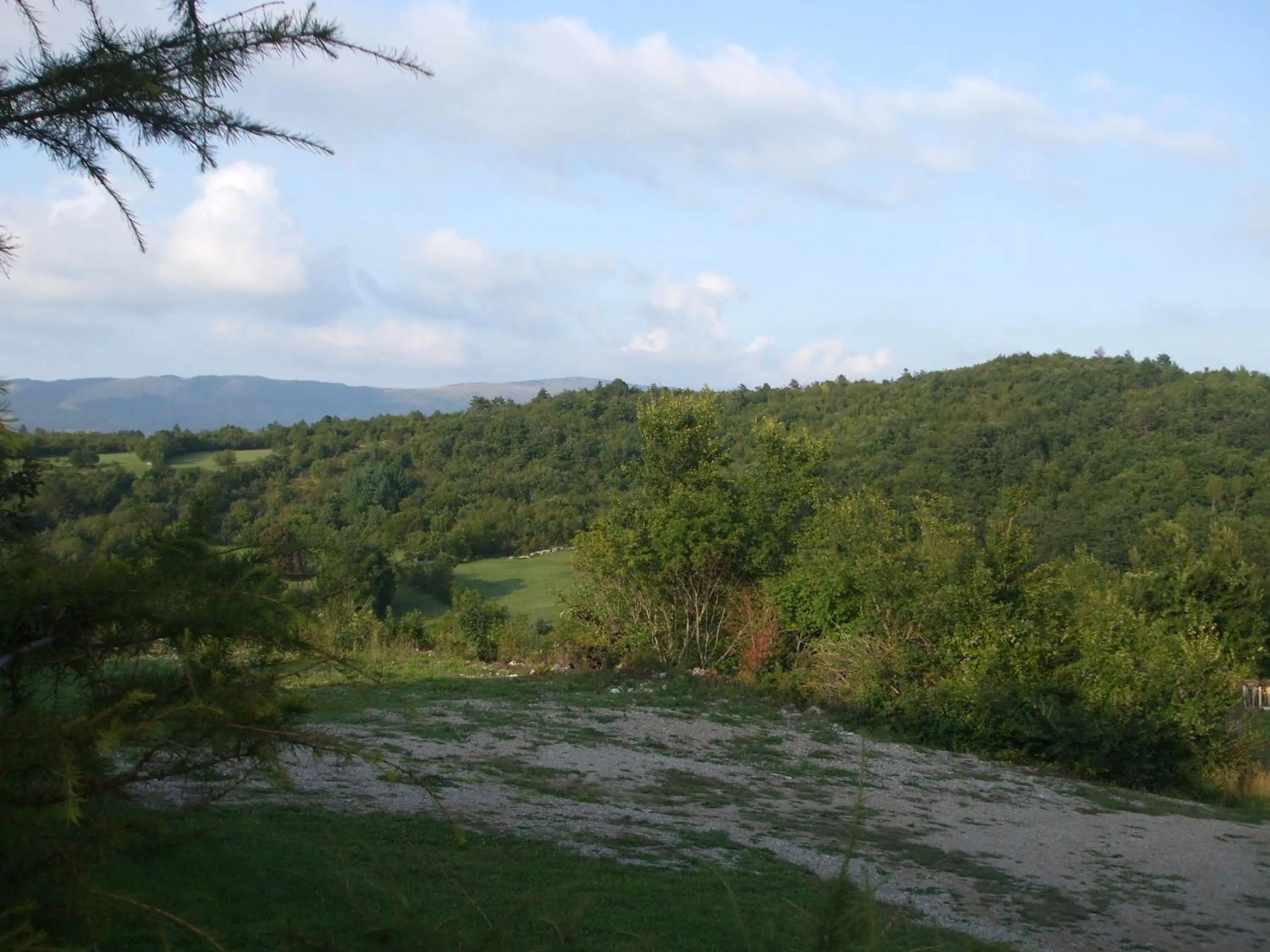 Garden view in Osterija Na Planinci