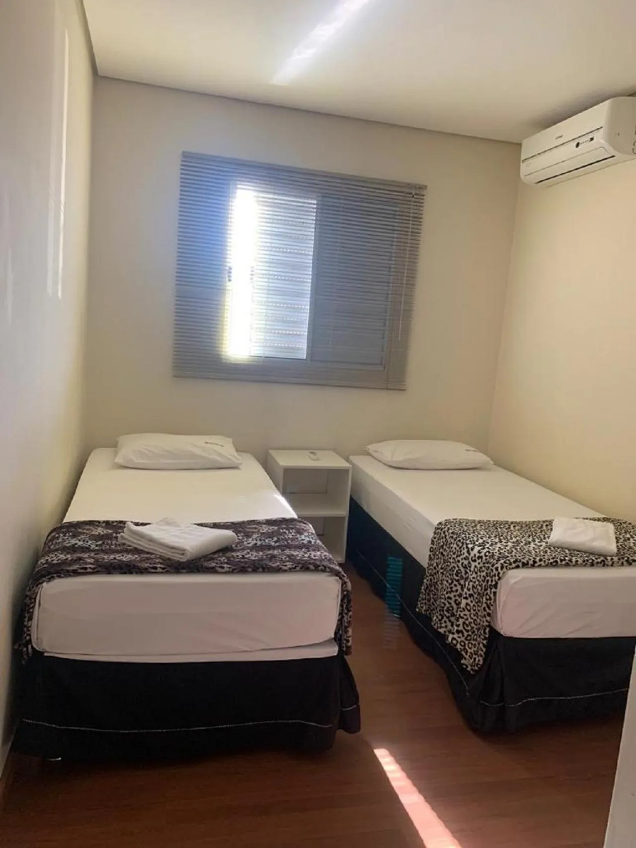 Bedroom, Bed in Flor Que Ri - Flats Mobiliados na Melhor Localização