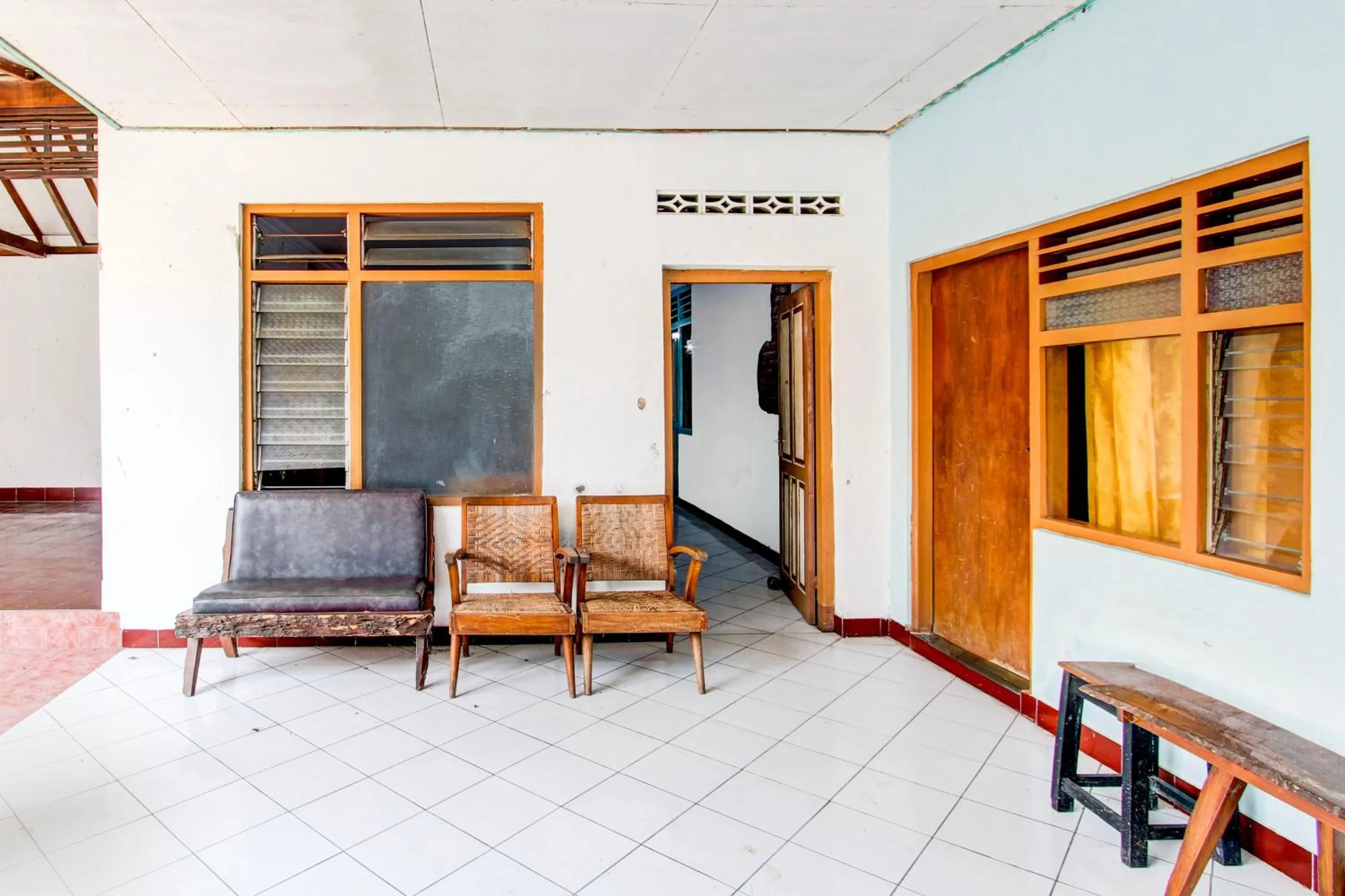 Lobby or reception in Hotel O Joglo Menoreh Resto & Homestay