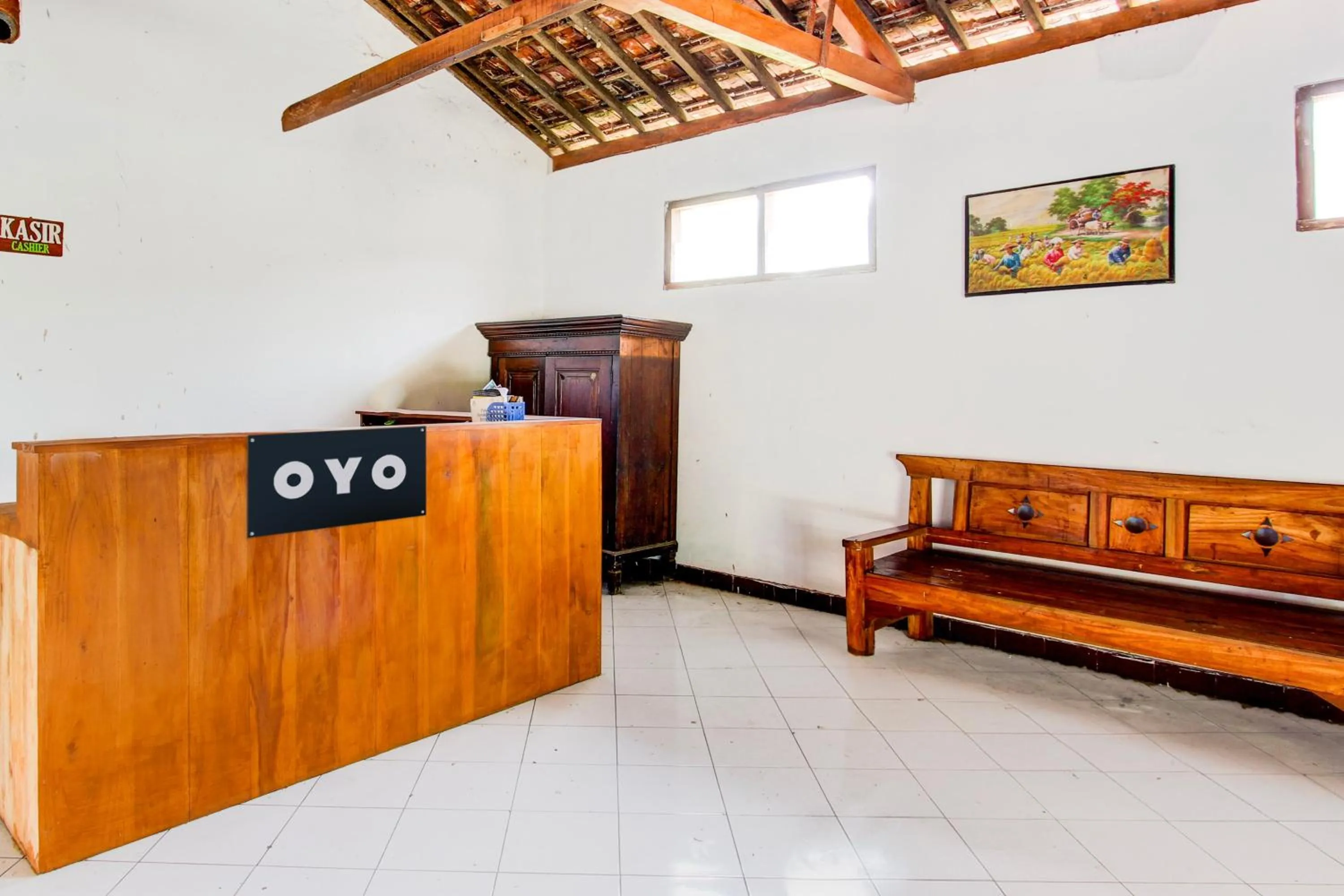 Lobby or reception in Hotel O Joglo Menoreh Resto & Homestay