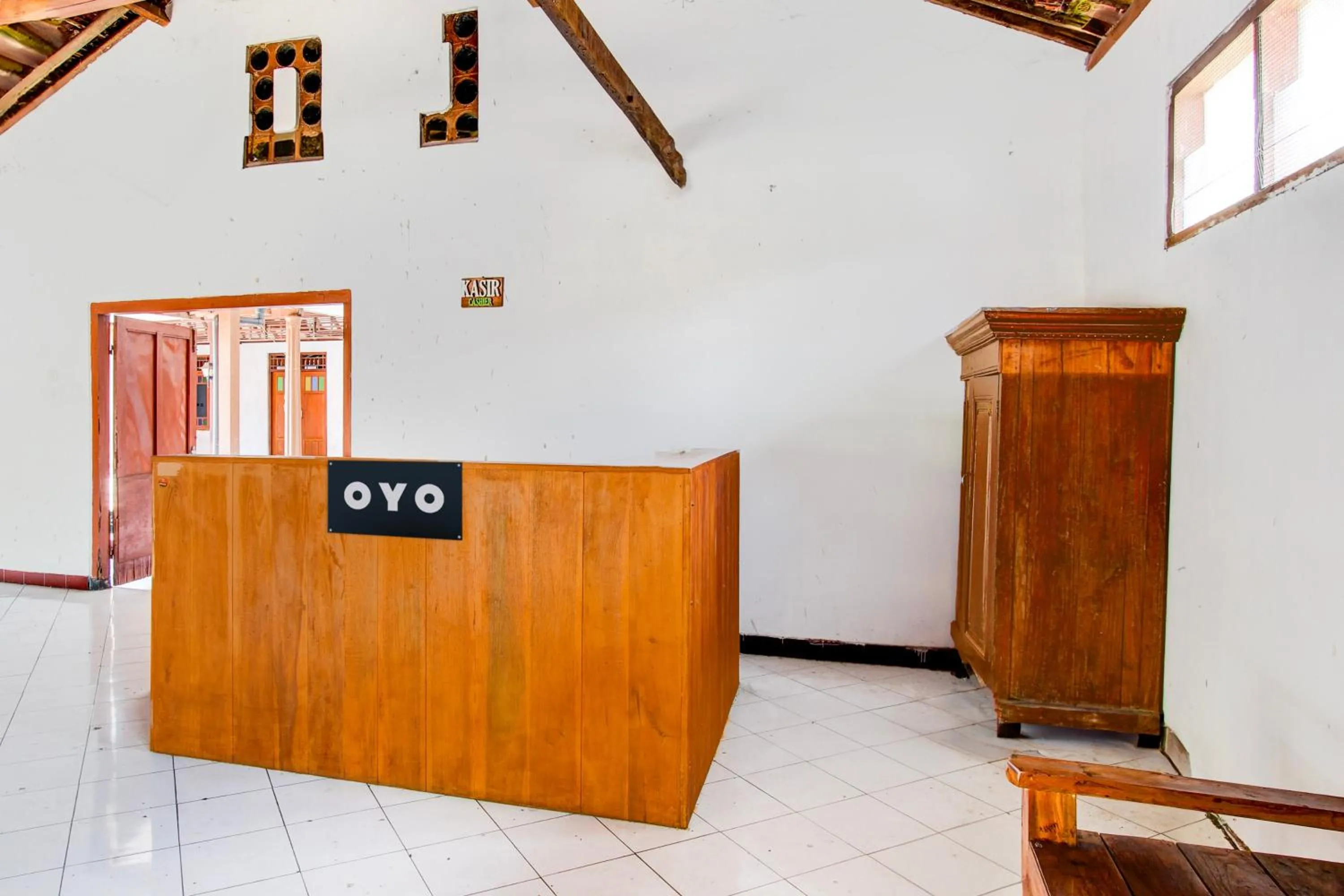 Lobby or reception in Hotel O Joglo Menoreh Resto & Homestay