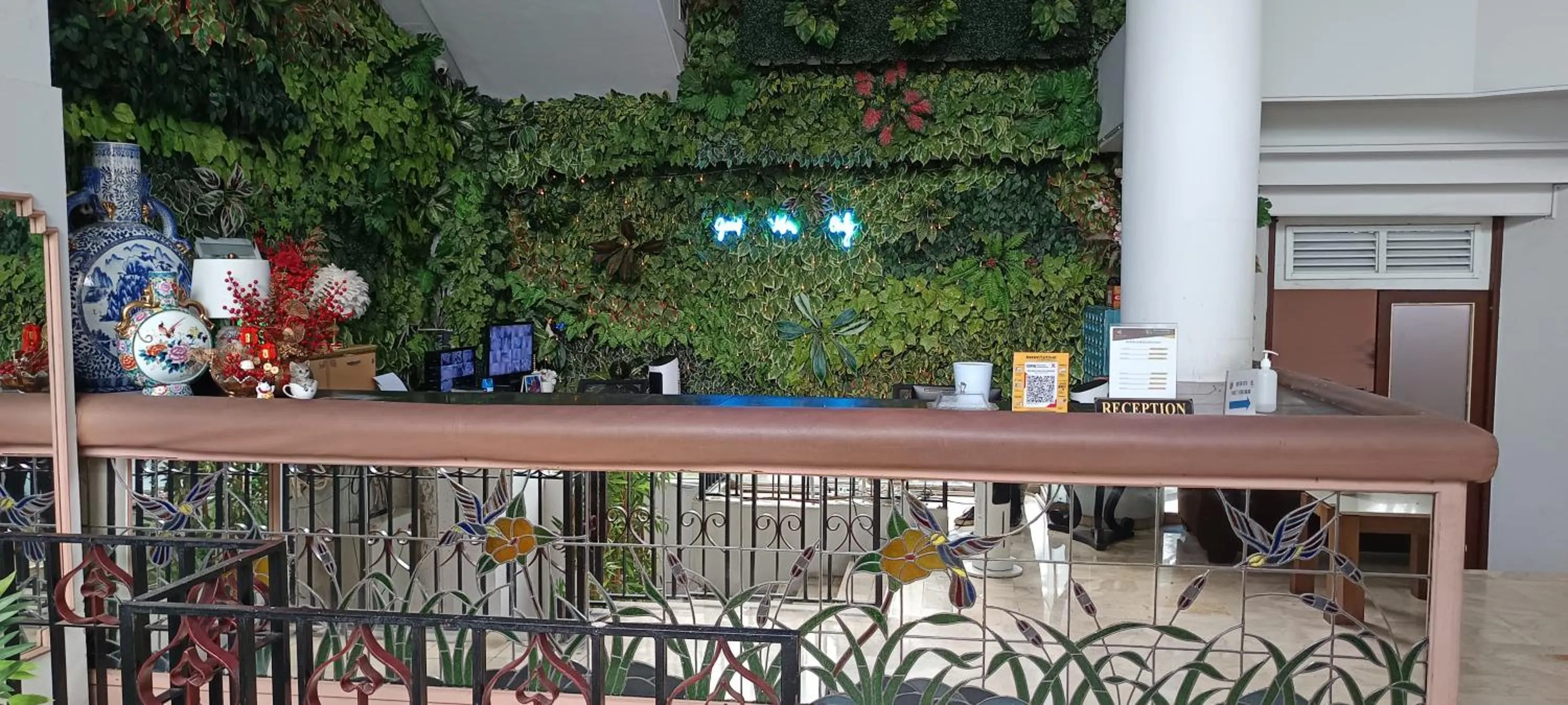 Lobby or reception in Hotel O Kebayoran