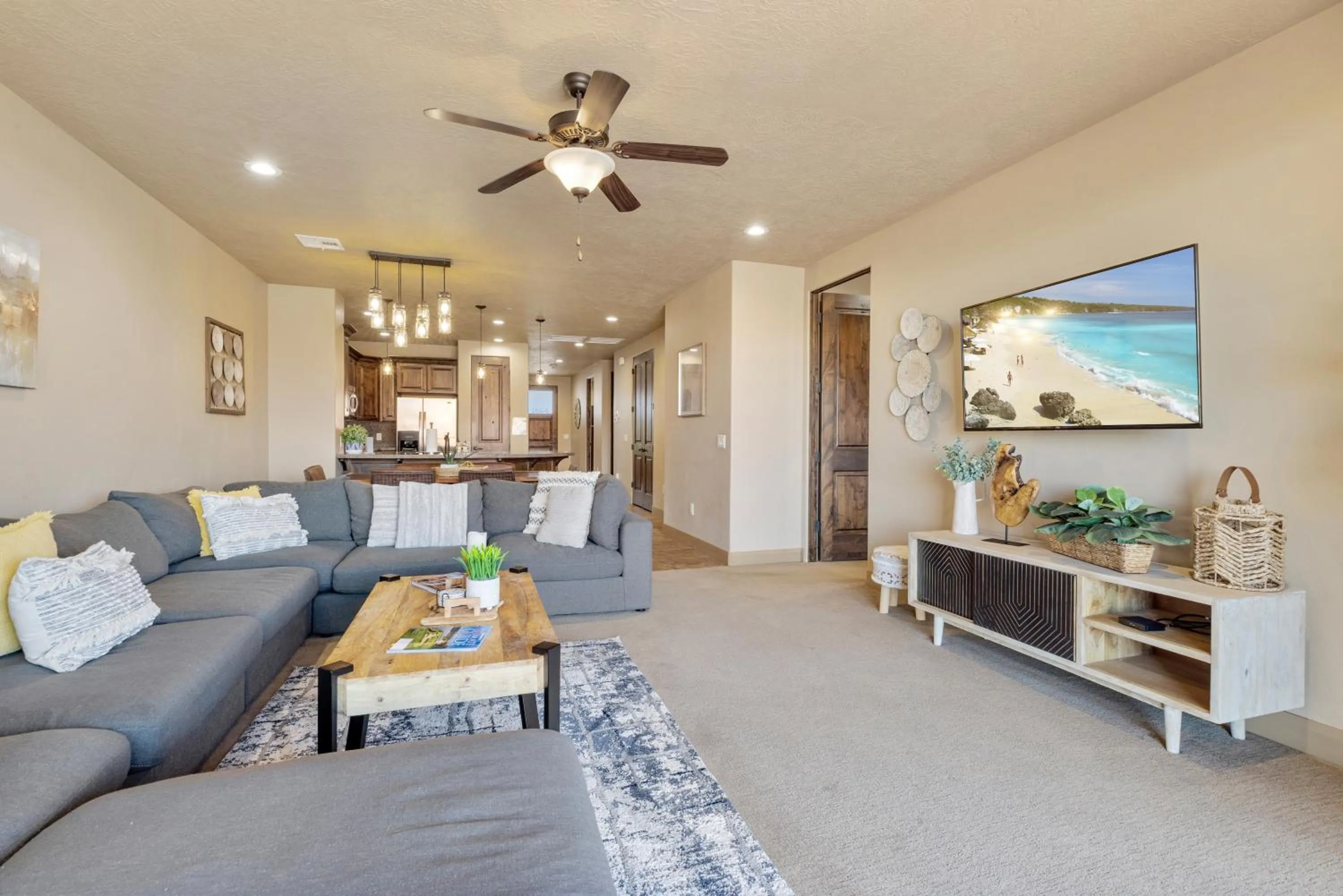 TV and multimedia in Vacation Rentals at Sand Hollow Resort