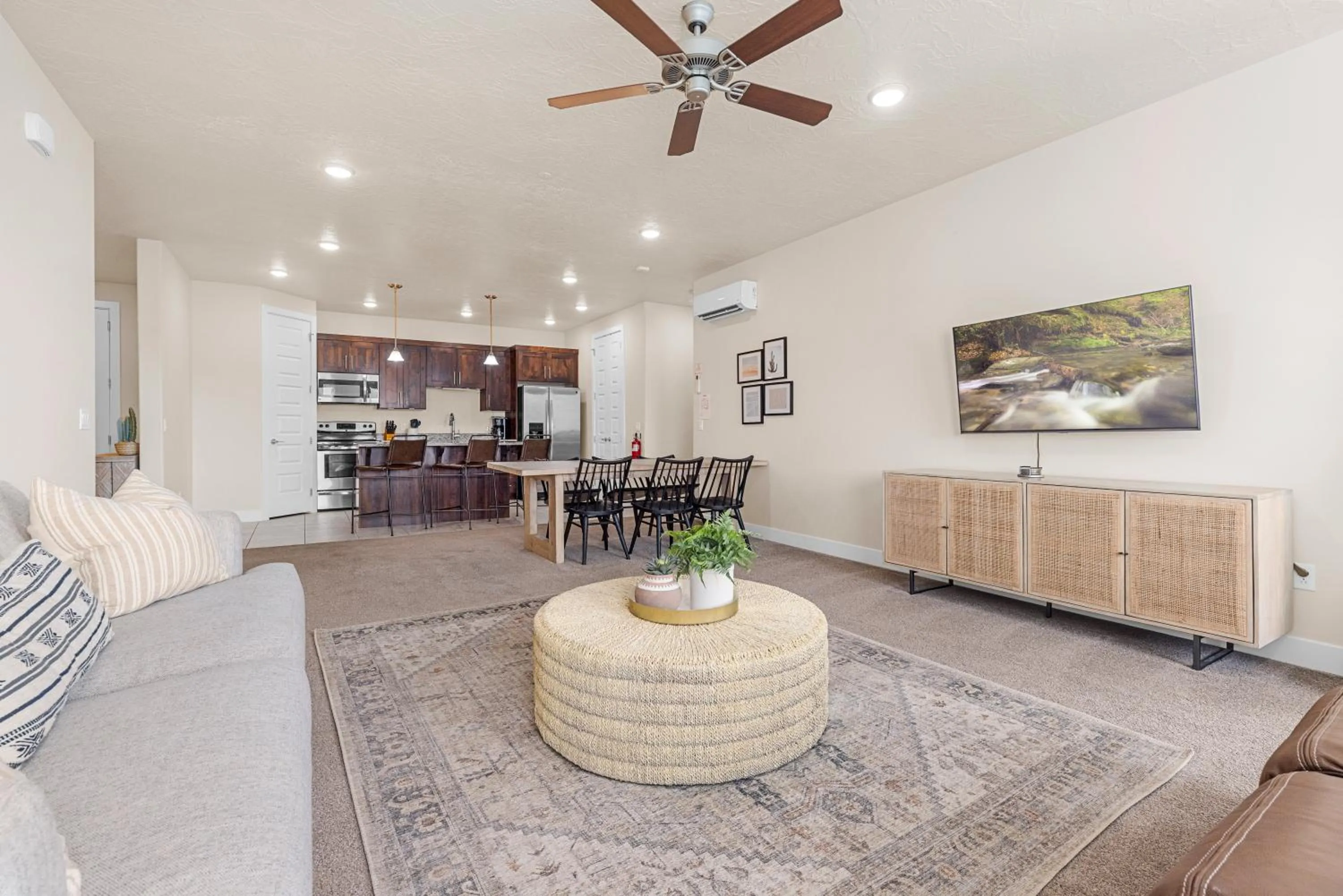 TV and multimedia in Vacation Rentals at Sand Hollow Resort