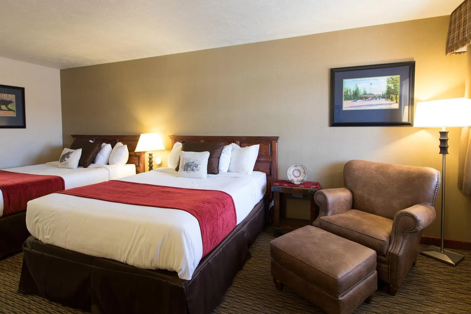 Bed in Crosswinds Inn