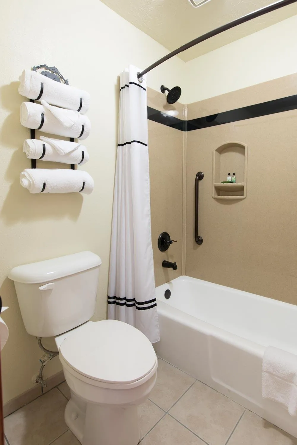 Bathroom in Crosswinds Inn