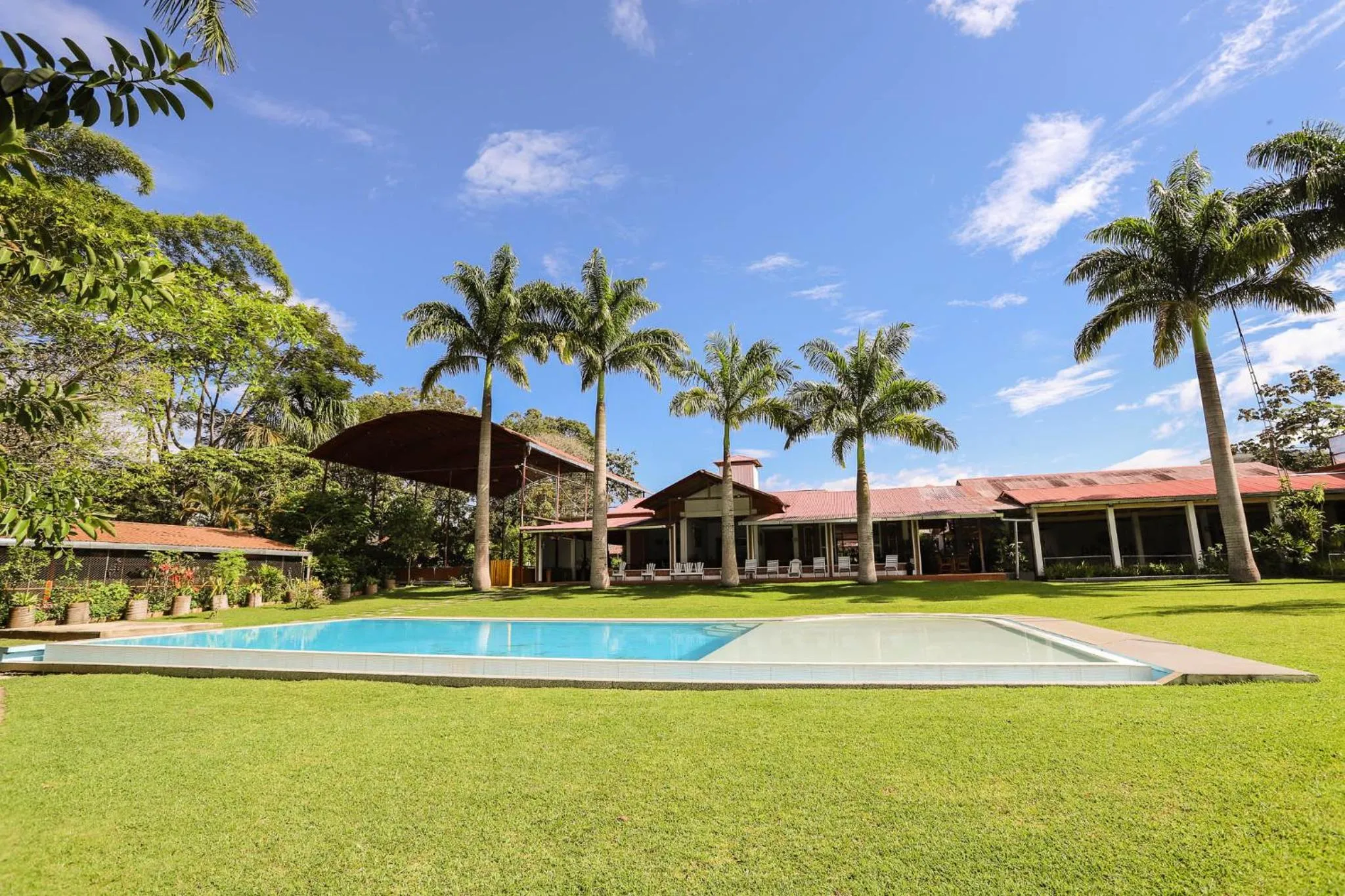 Swimming pool in Altavista Casahotel - Asociado Casa Andina