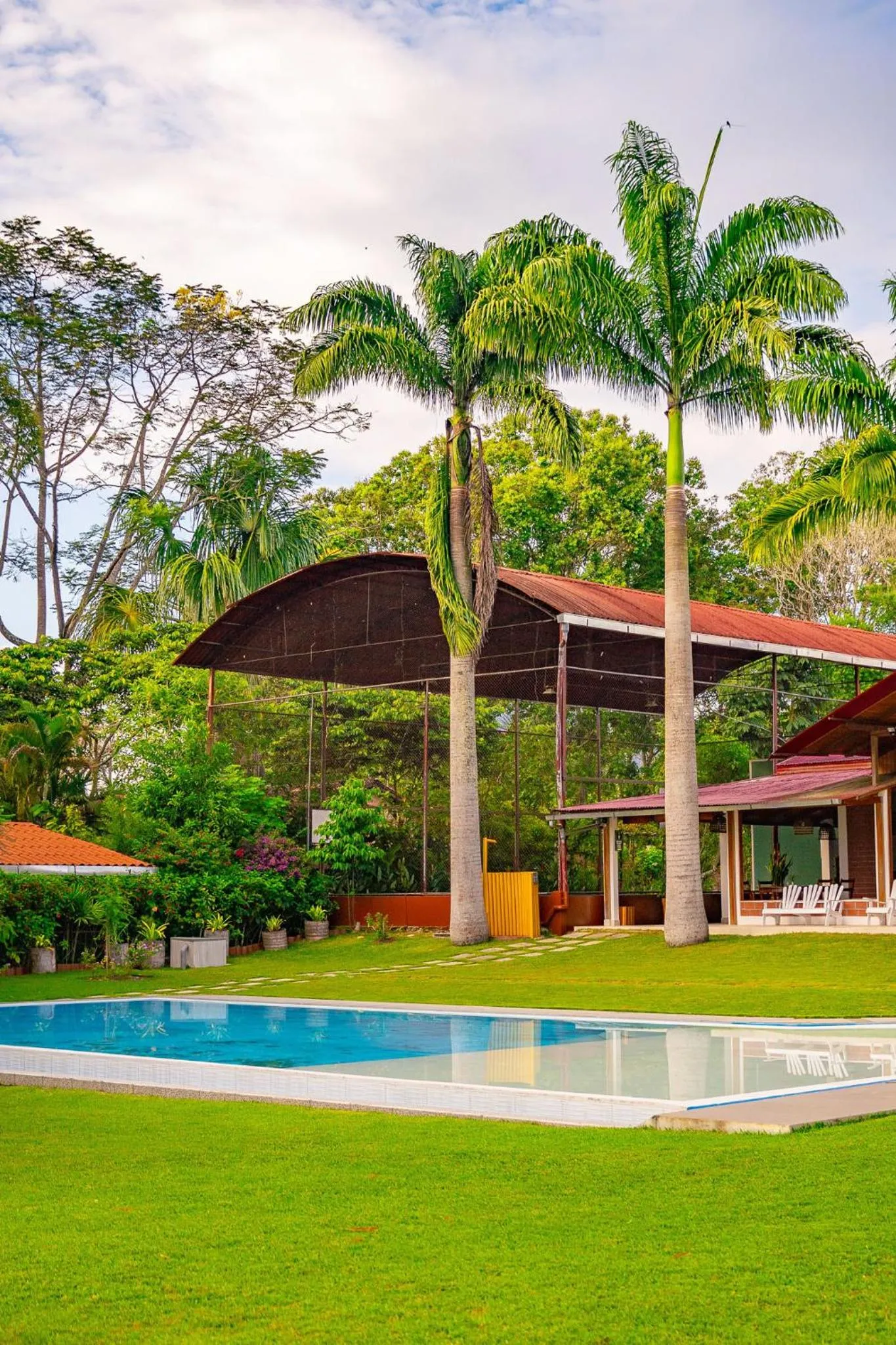 Swimming pool in Altavista Casahotel - Asociado Casa Andina