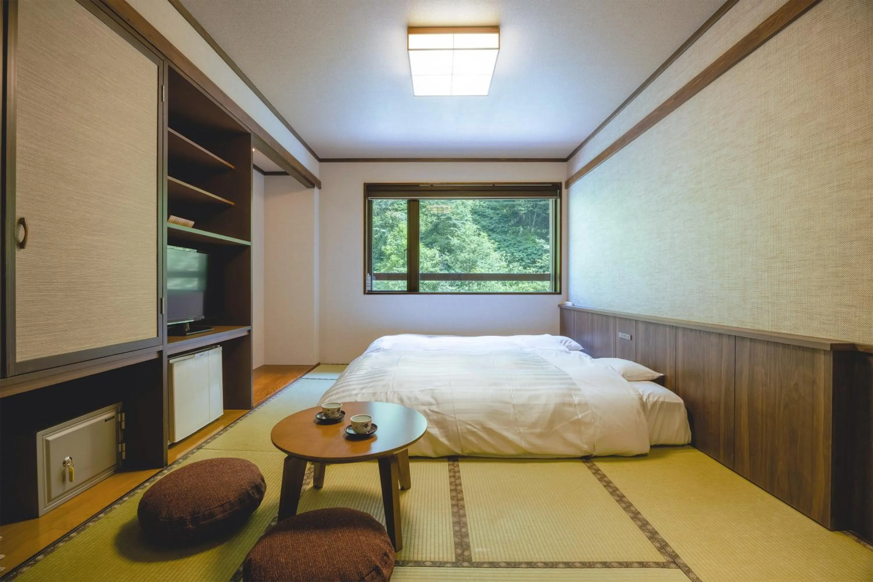 Bed in Shikishimaso