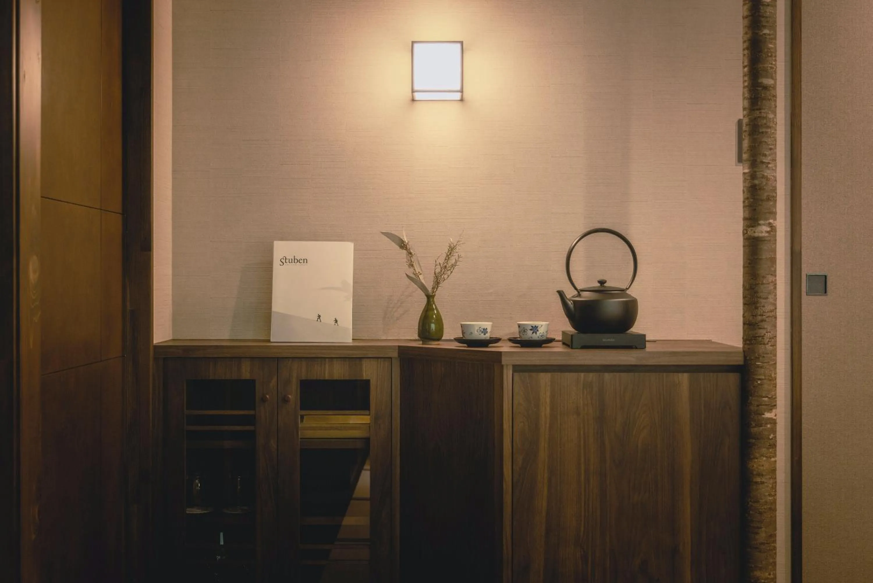 Photo of the whole room in Shikishimaso