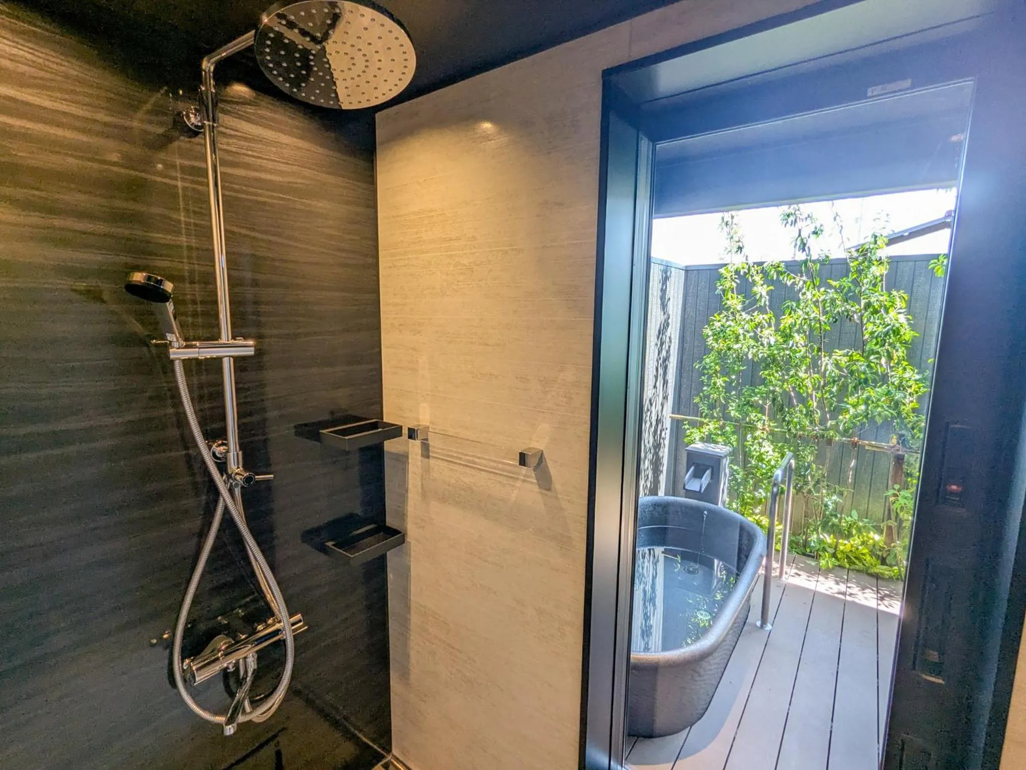 Photo of the whole room in Tabist Ryokufuen Kiyoharu