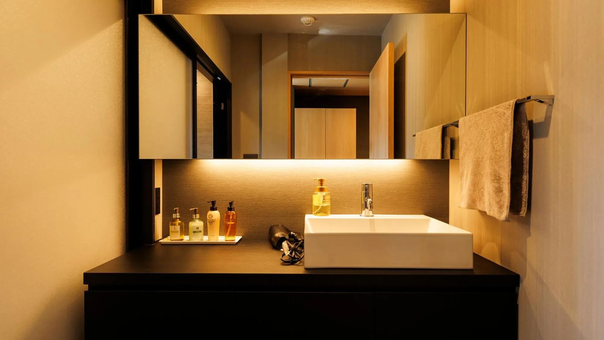 Photo of the whole room in 緑風苑 きよはる Ryokufuen Kiyoharu