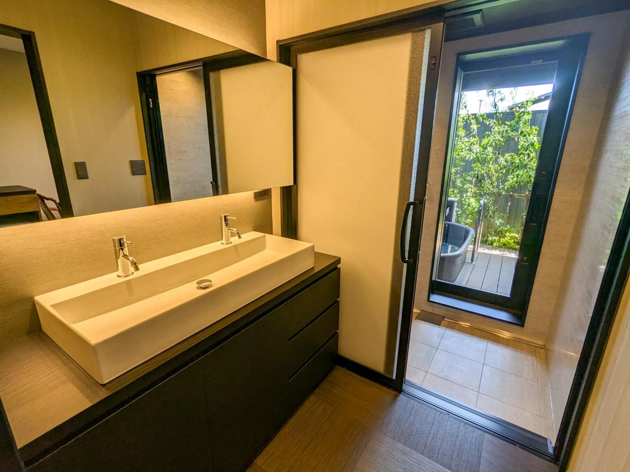 Photo of the whole room in Tabist Ryokufuen Kiyoharu