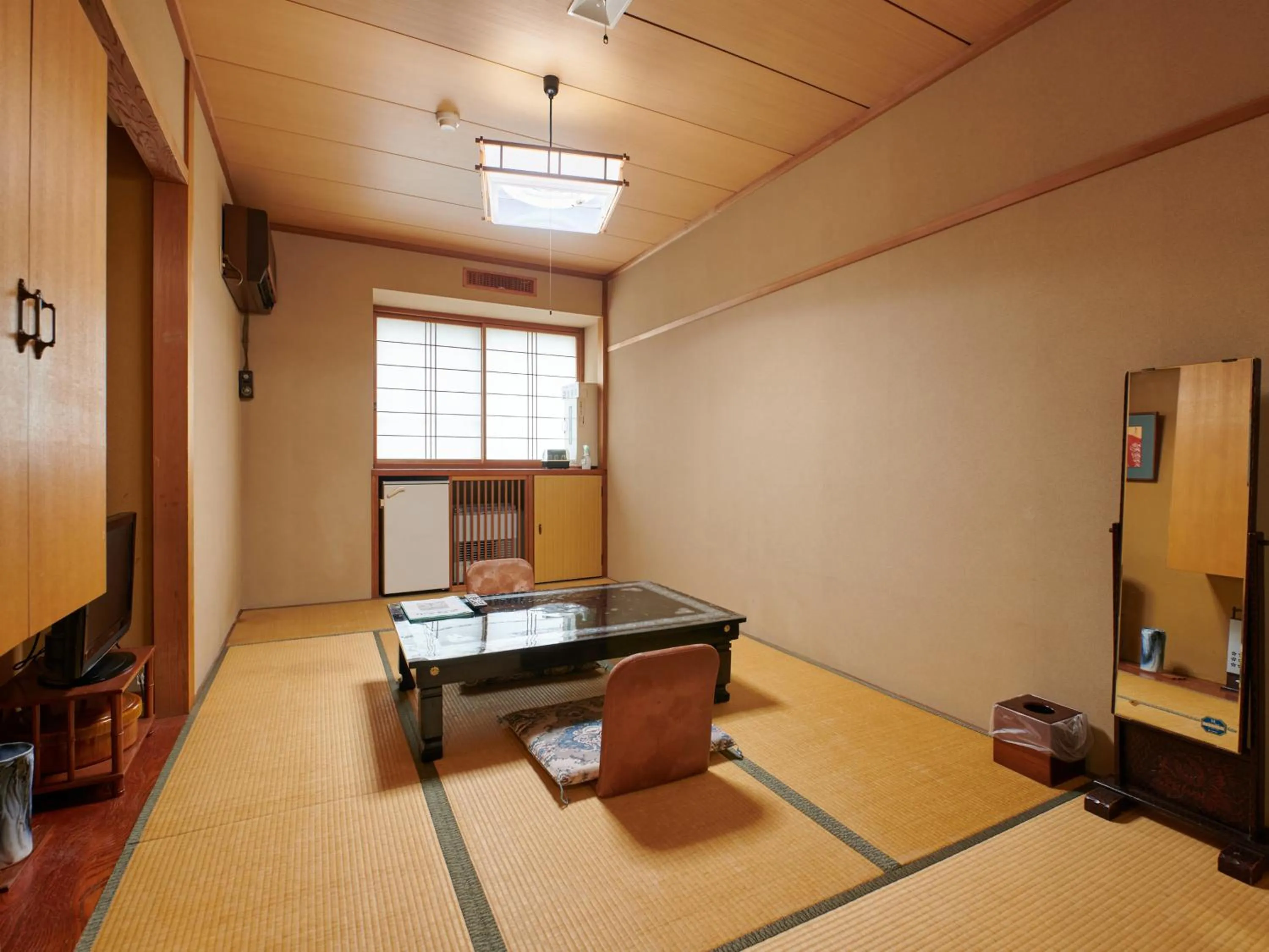 Photo of the whole room in Tabist Ryokufuen Kiyoharu