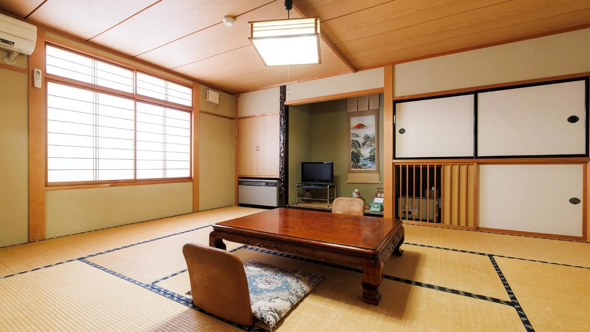 Photo of the whole room in 緑風苑 きよはる Ryokufuen Kiyoharu