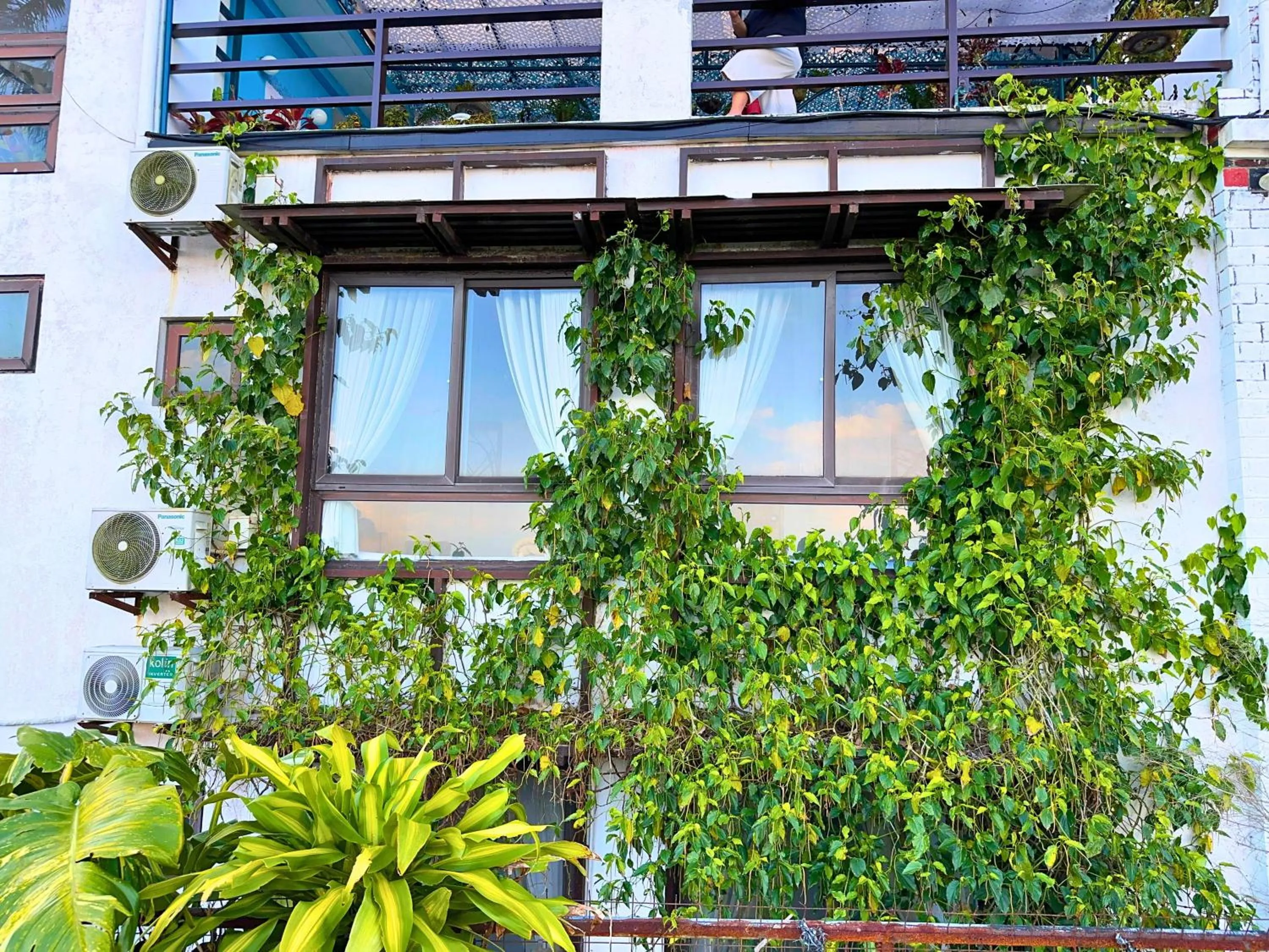 Property building in Cabins by Eco Hotels