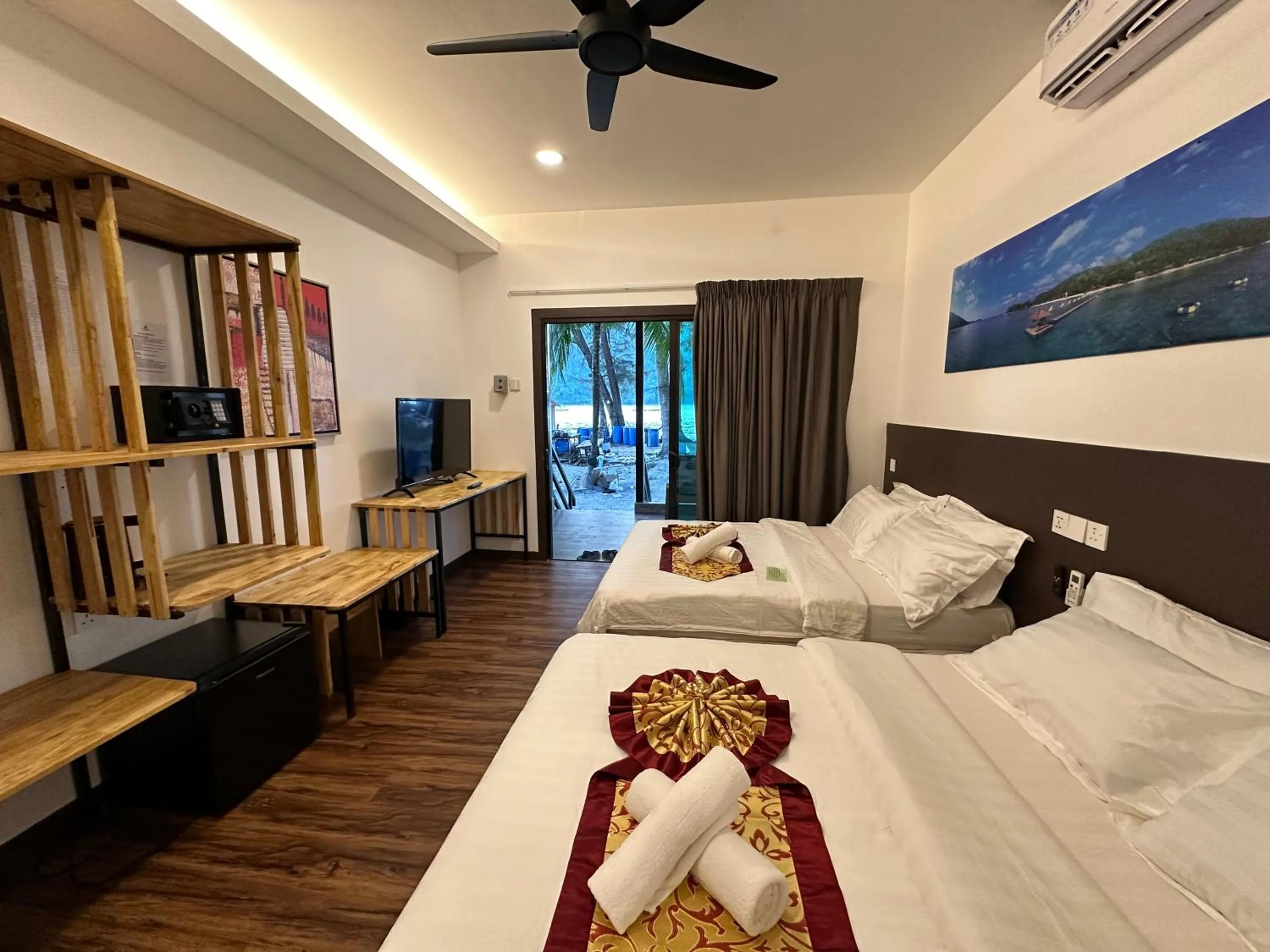 Bed in The Barat Perhentian