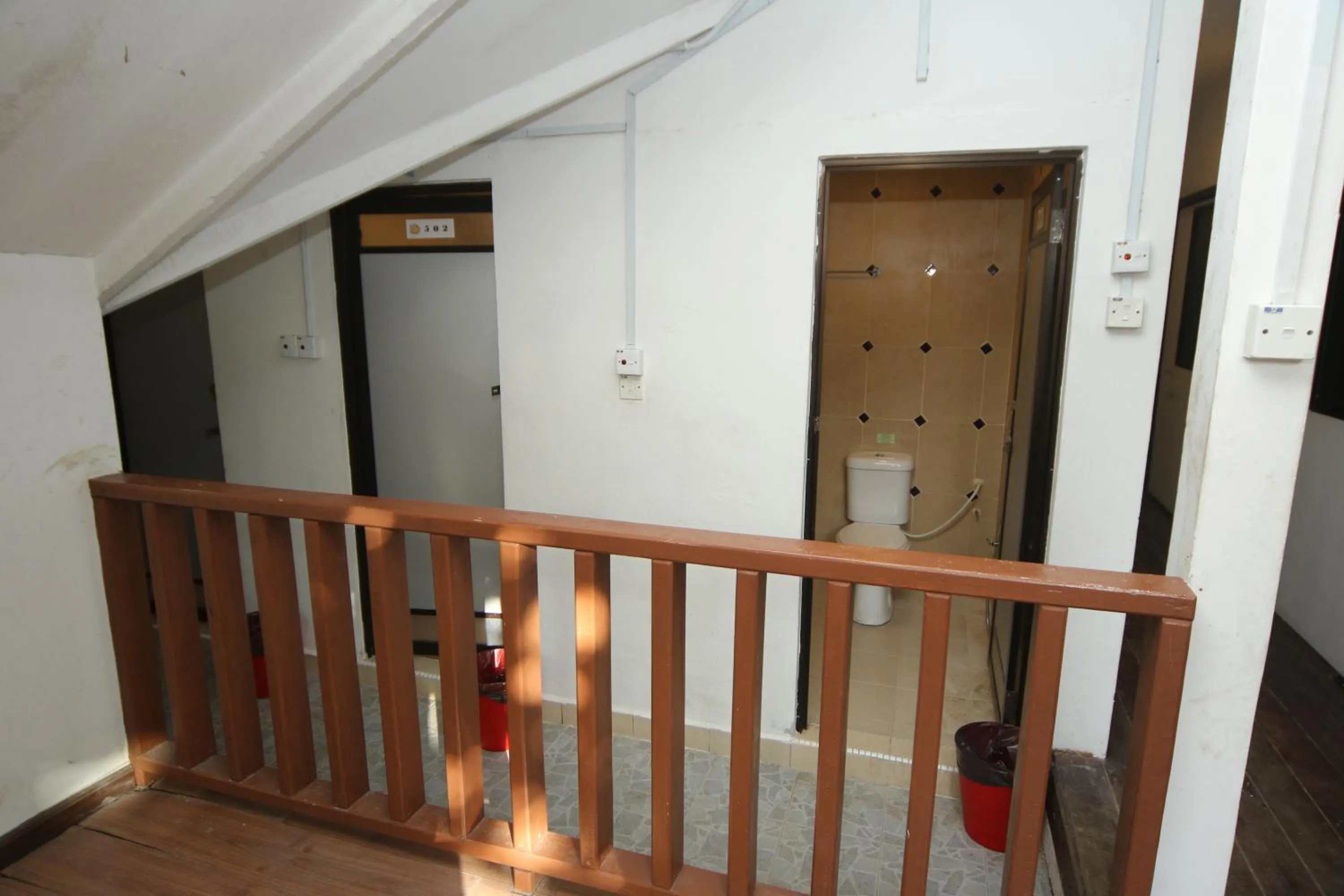 The Barat Perhentian