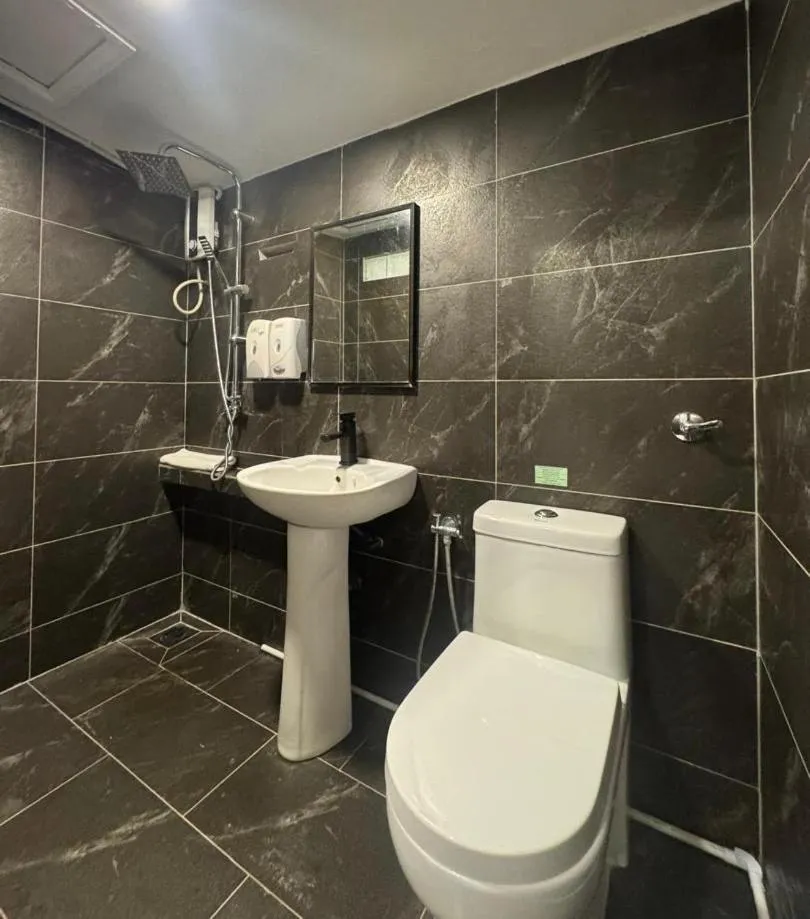 The Barat Perhentian