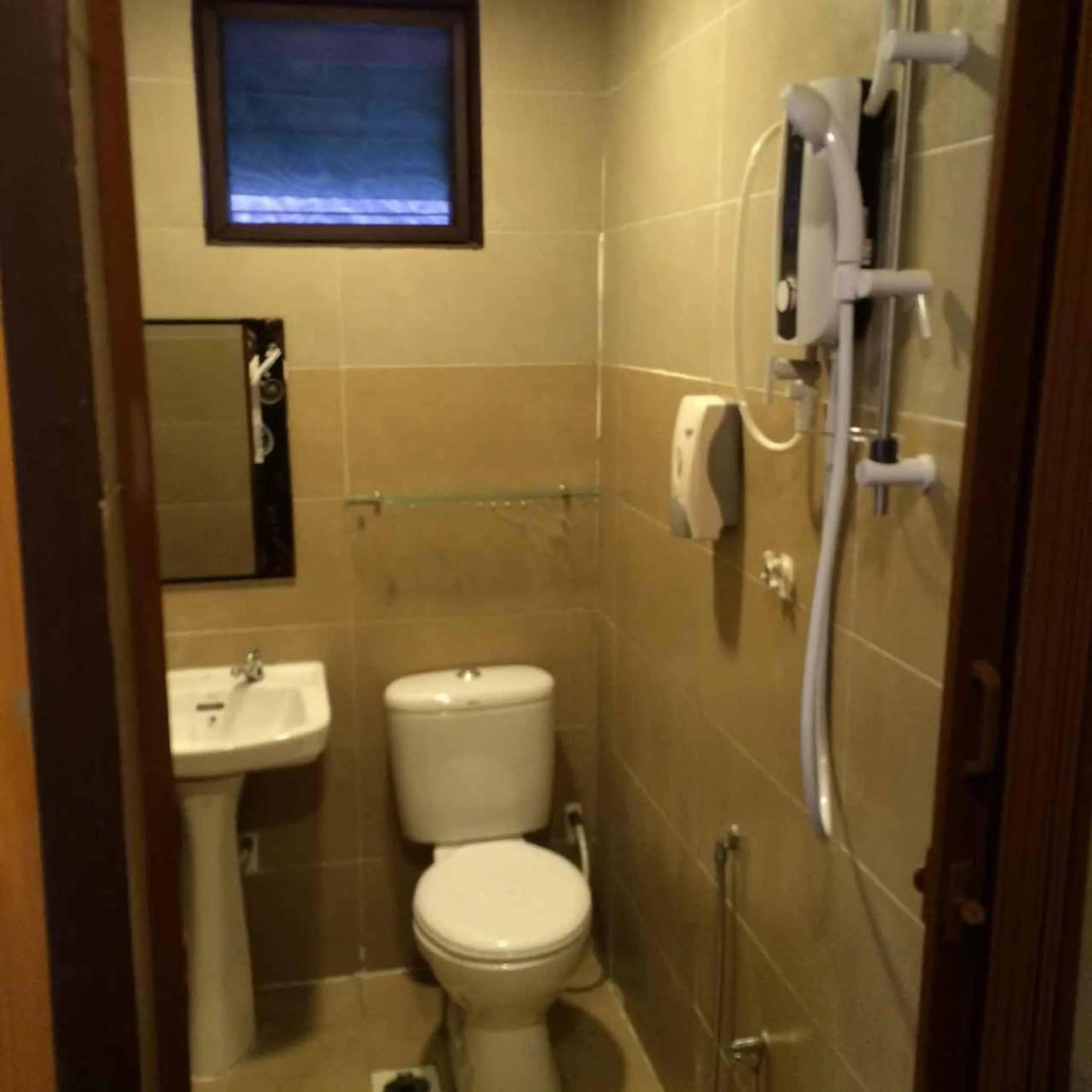 The Barat Perhentian