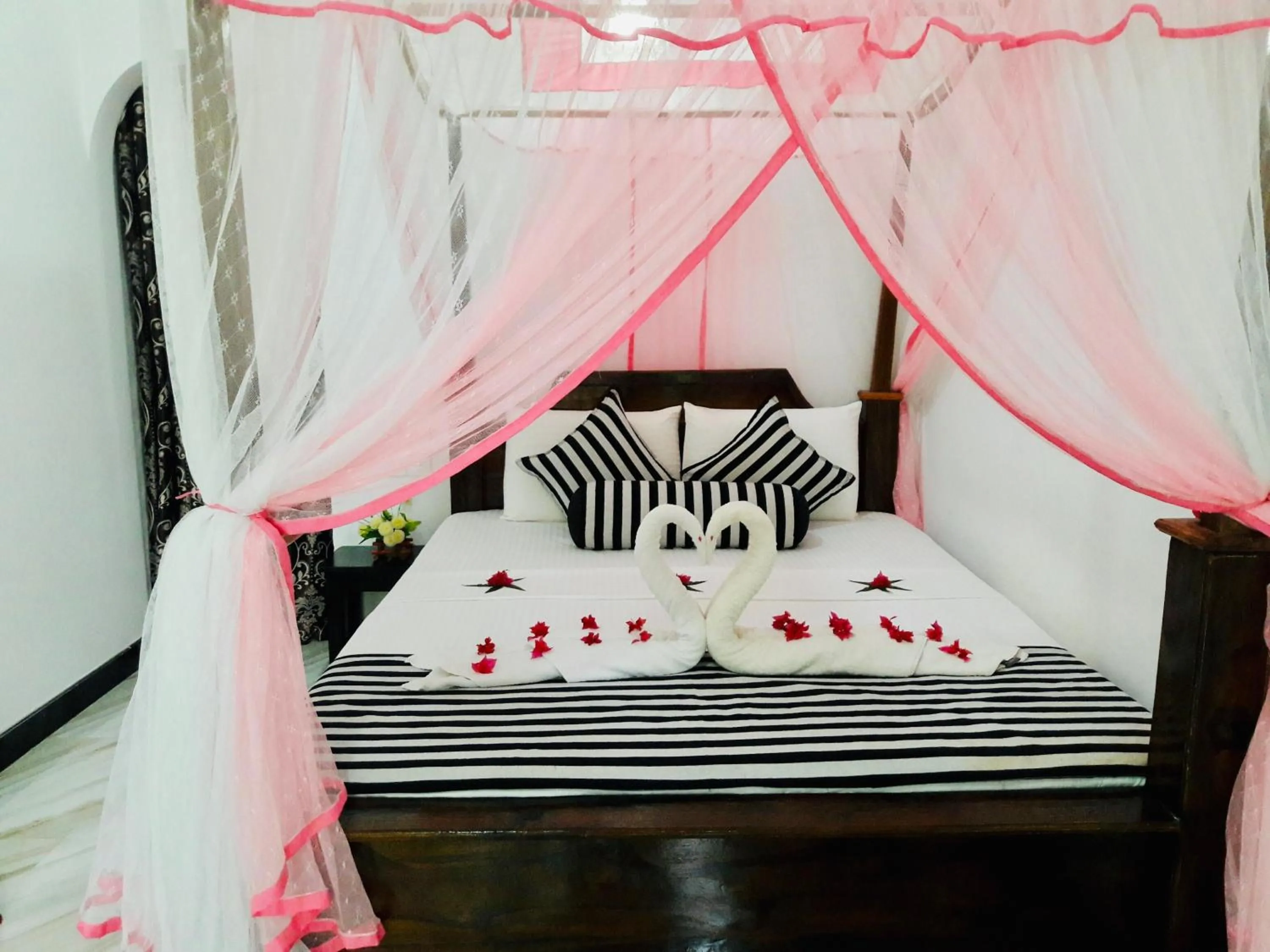 bunk bed, Bed in Dudley Nature Resort