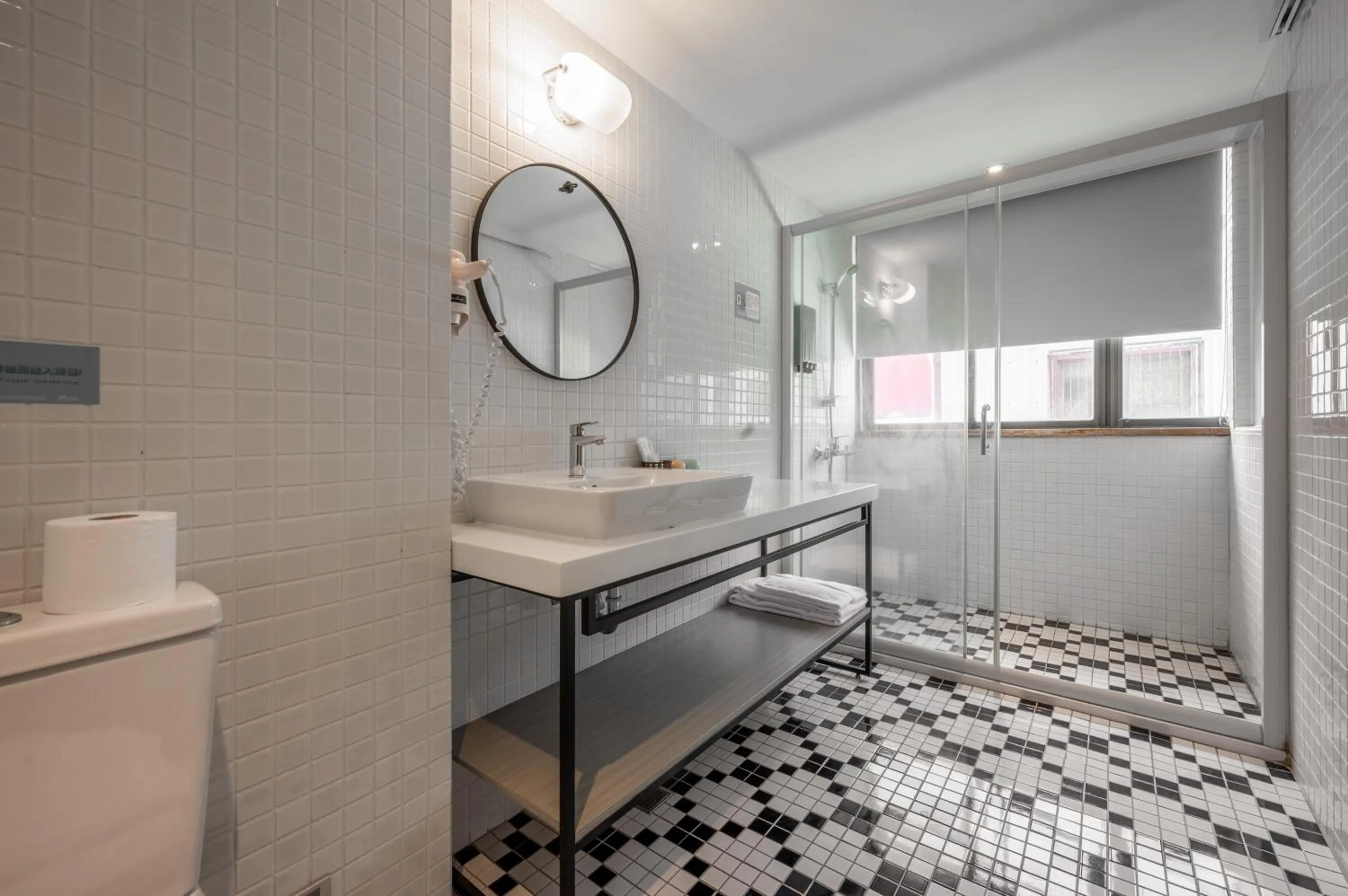 Bathroom in Light Hostel - Tainan