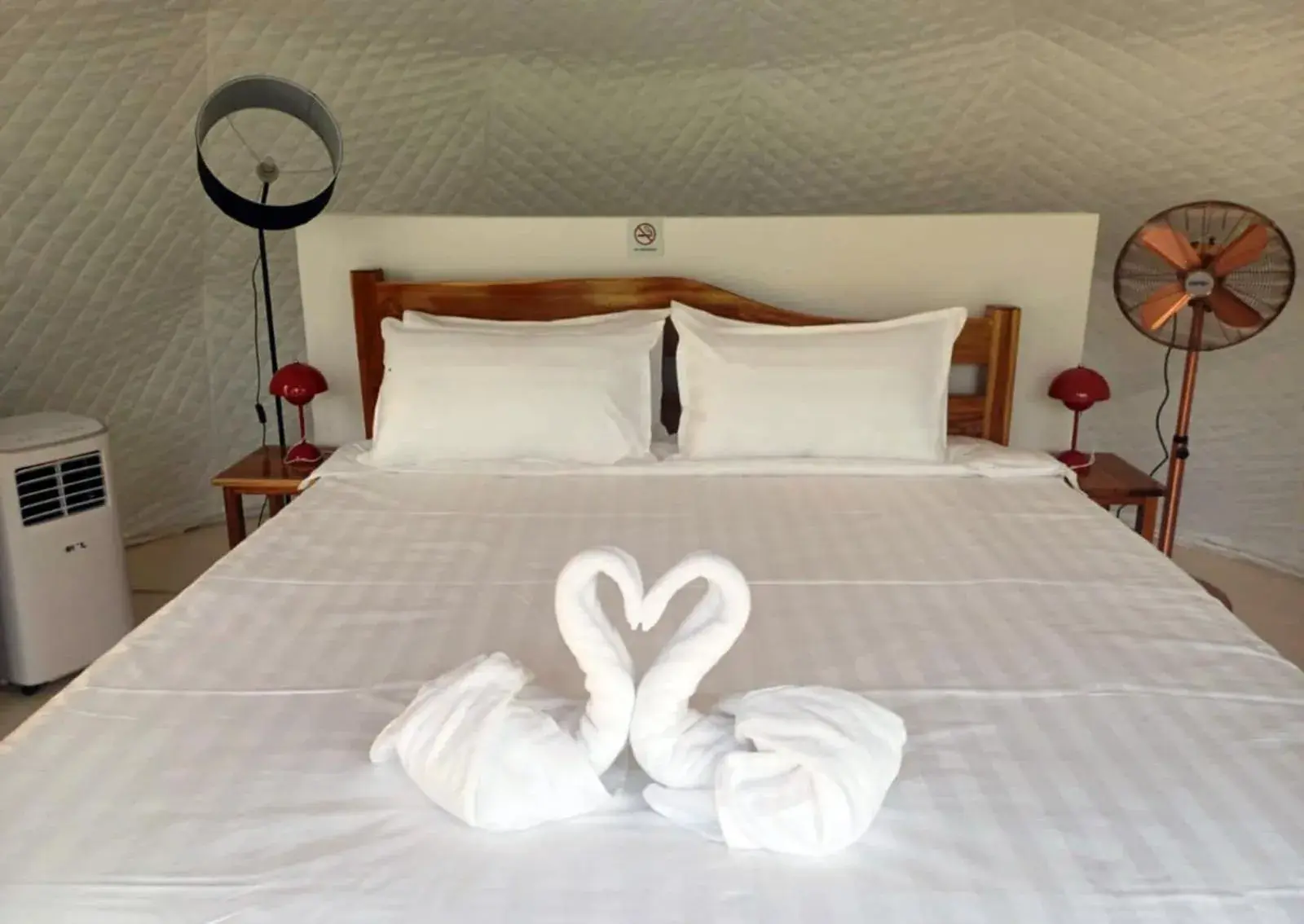 Bedroom, Bed in Sabai Glamping Vang Vieng Bedroom, Bed in Sabai Glamping Vang Vieng