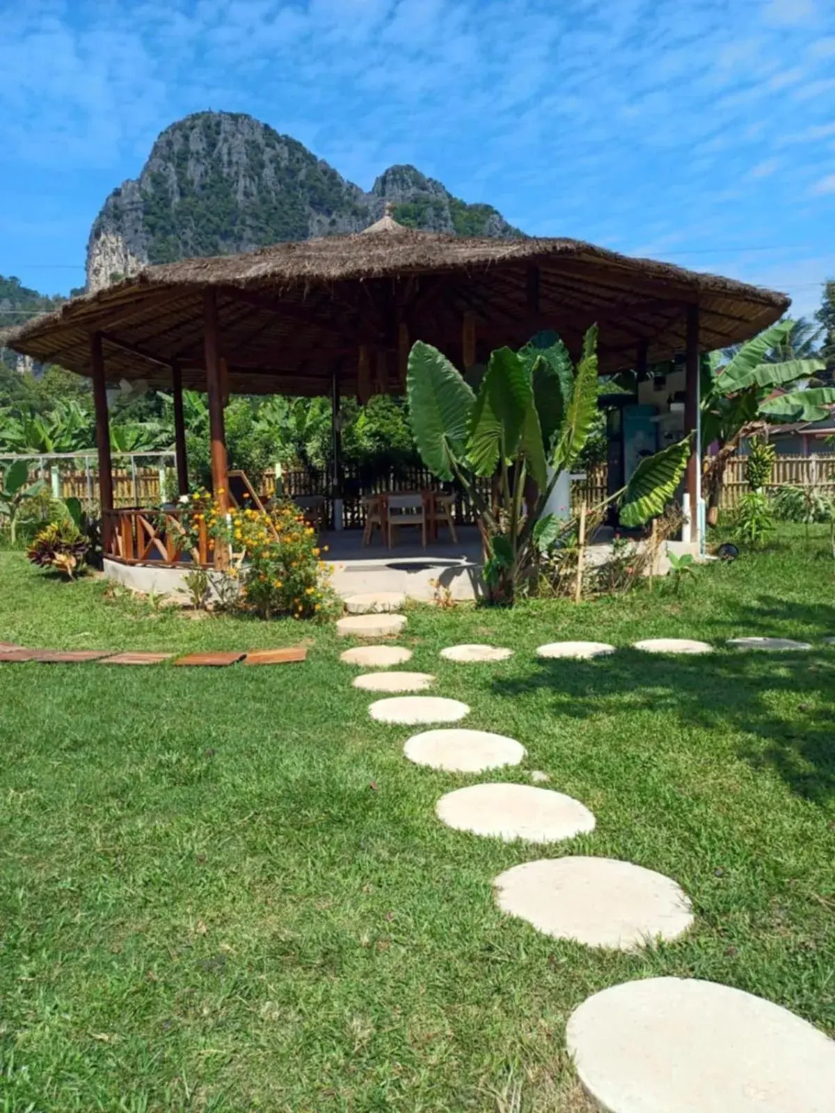 Restaurant/places to eat in Sabai Glamping Vang Vieng Restaurant/places to eat in Sabai Glamping Vang Vieng