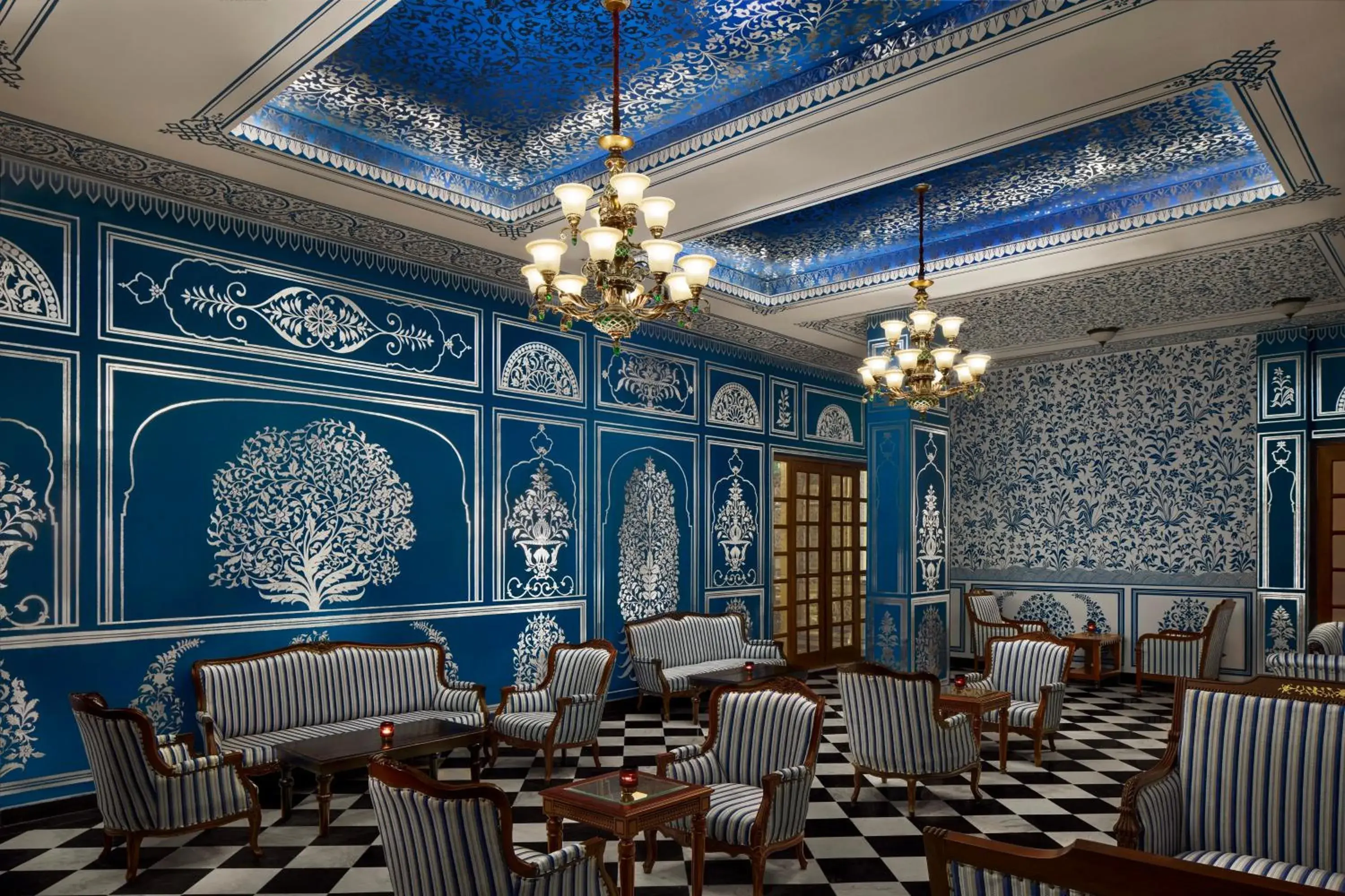 Lounge or bar in Storii By ITC Hotels, Jaisalmer Lounge or bar in Storii By ITC Hotels, Jaisalmer