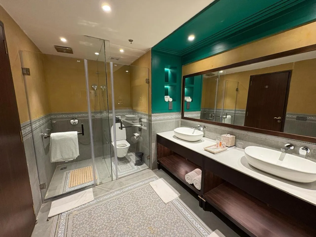 Shower in Storii By ITC Hotels, Jaisalmer
