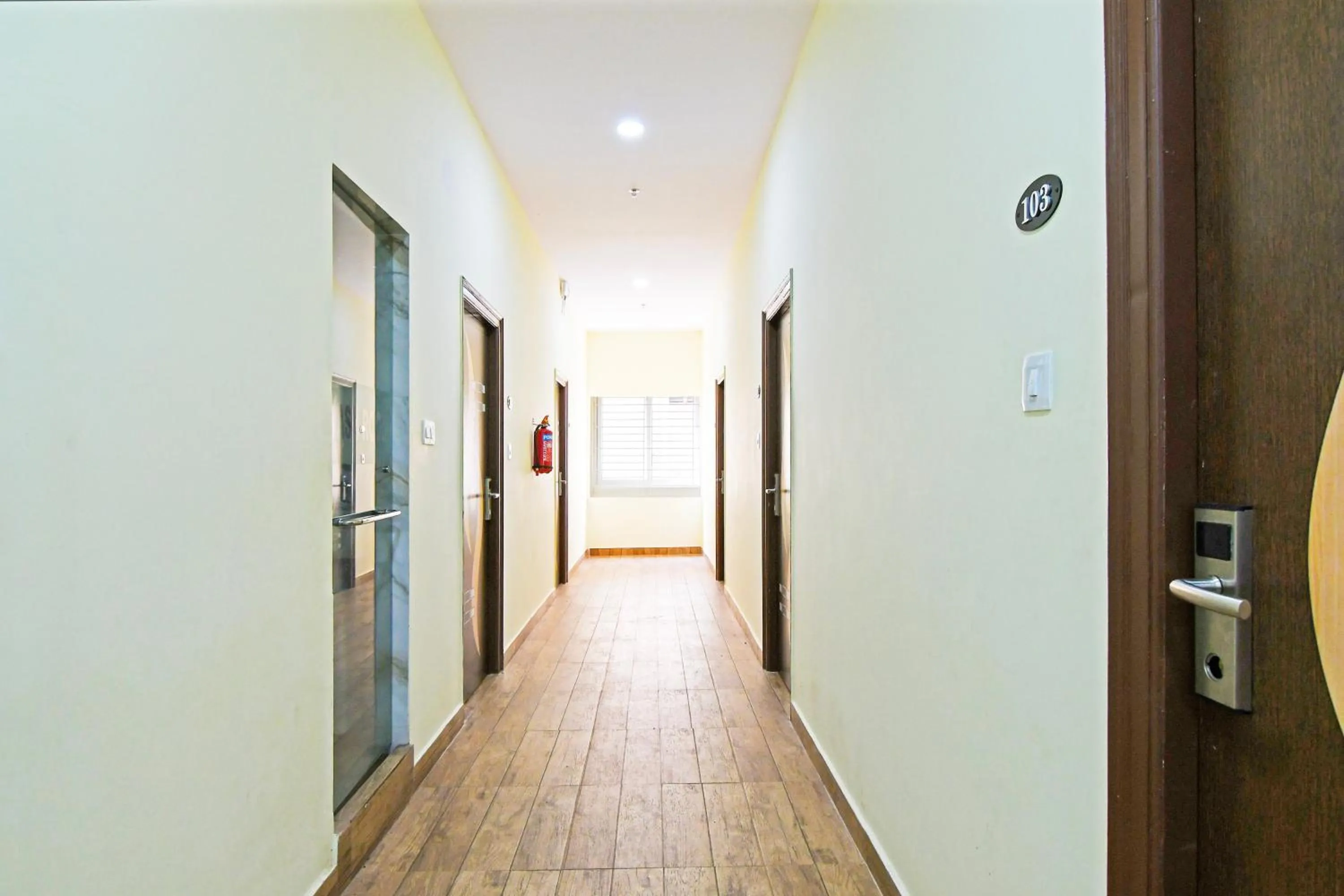 Lobby or reception in Townhouse Dwarakanagar Near Gurudwara