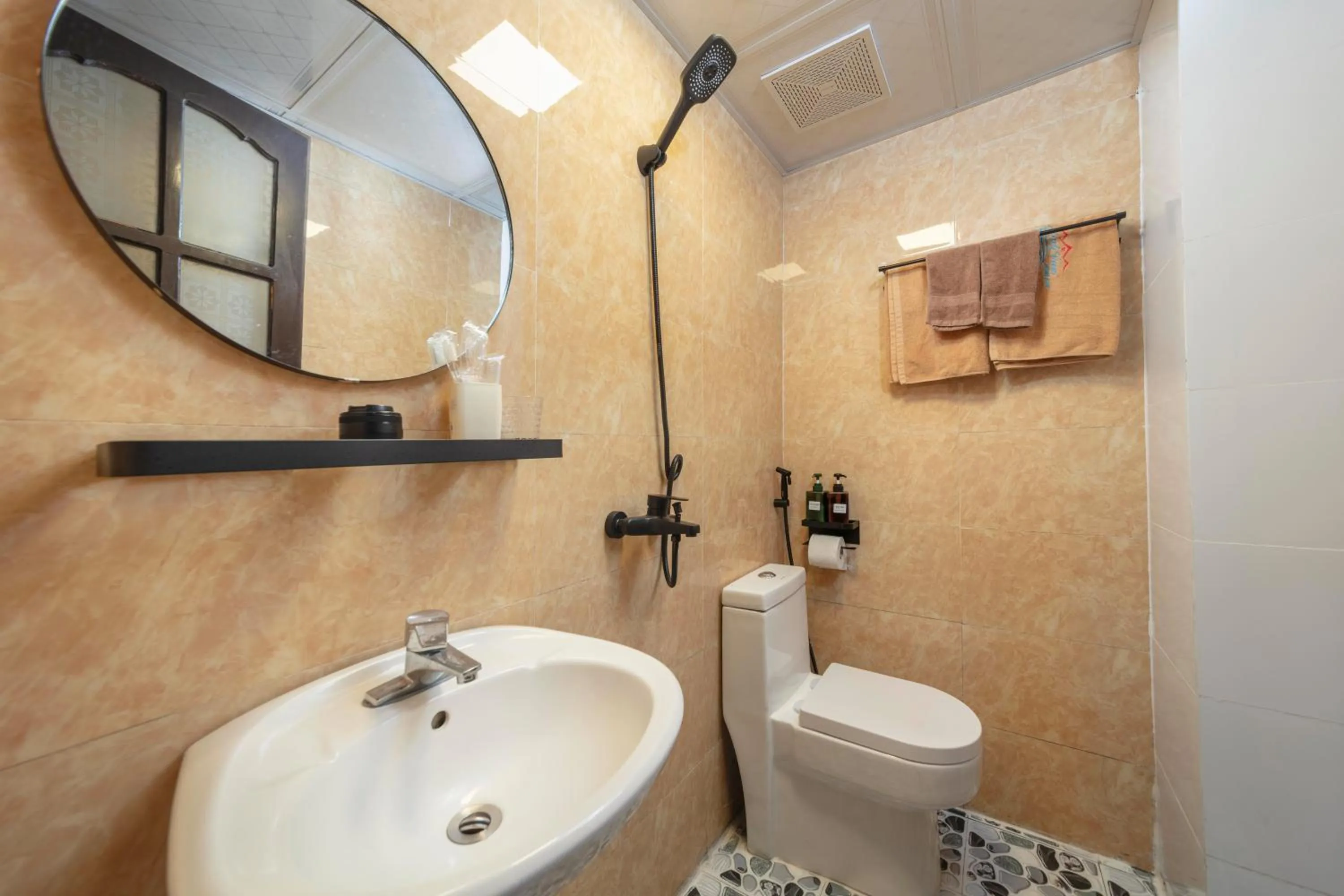 Bathroom in Little View Homestay