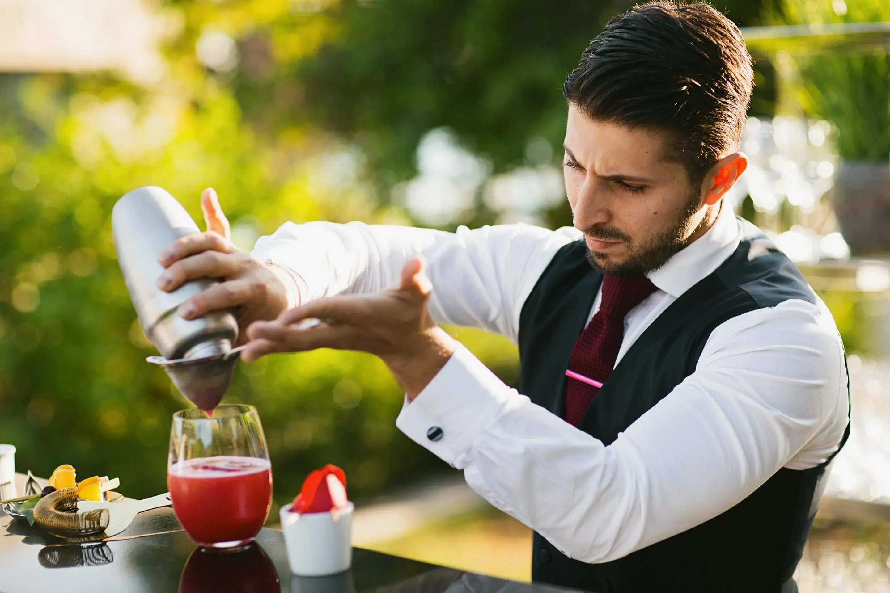 Restaurant/places to eat in Four Seasons Hotel Bahrain Bay Restaurant/places to eat in Four Seasons Hotel Bahrain Bay