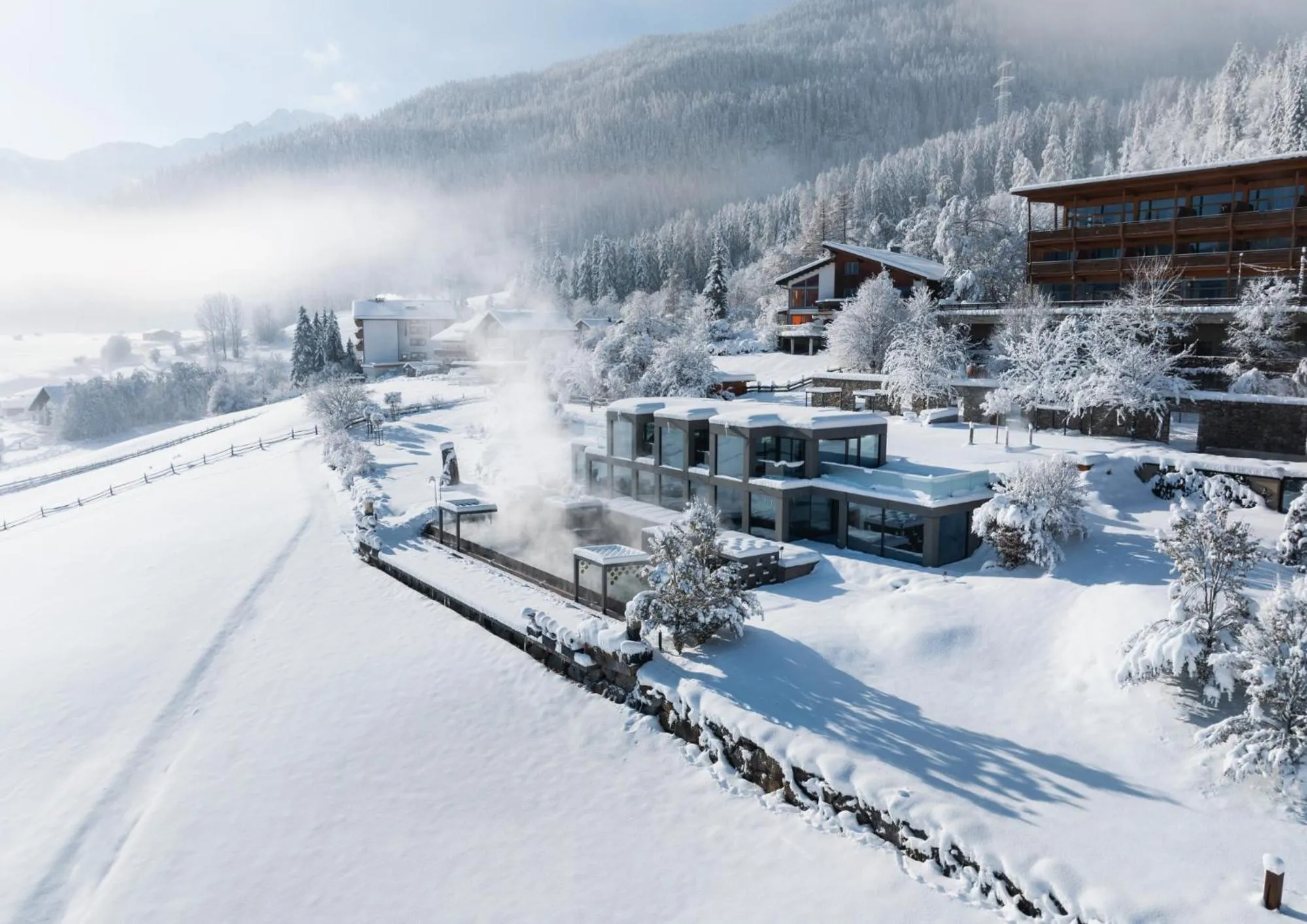 Property building in MOHR life resort