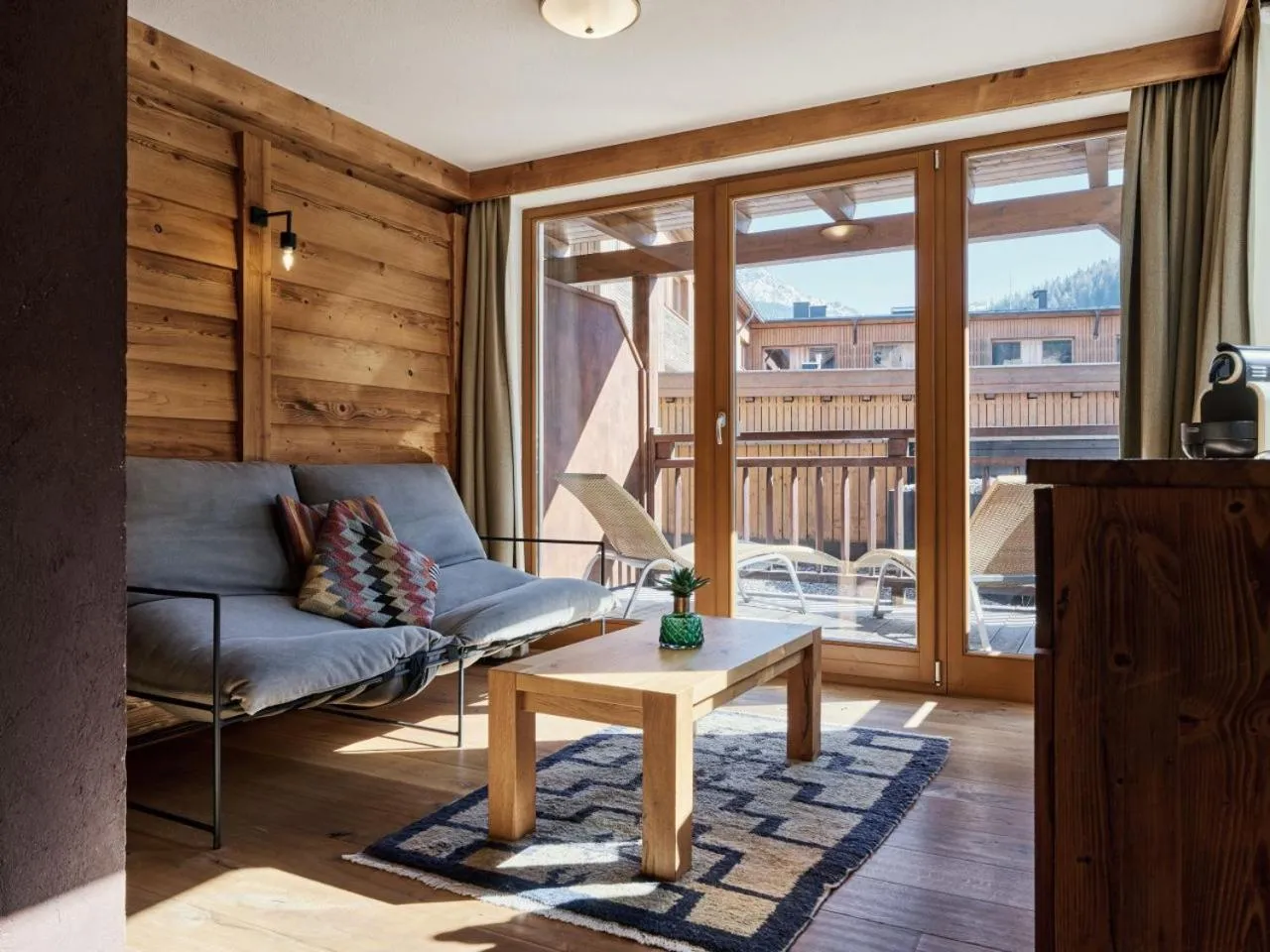 Seating area in MOHR life resort
