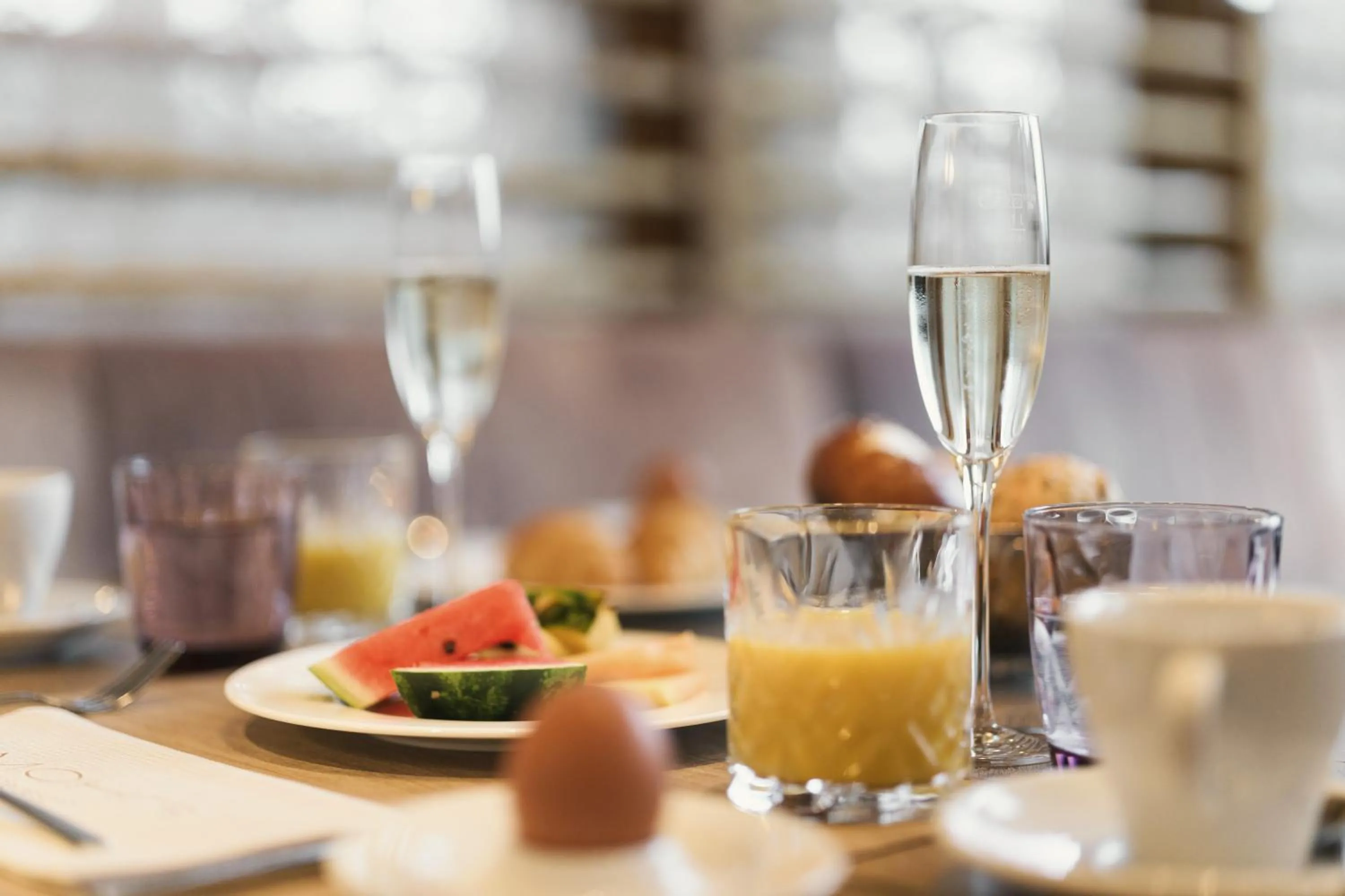 Restaurant/places to eat in MOHR life resort
