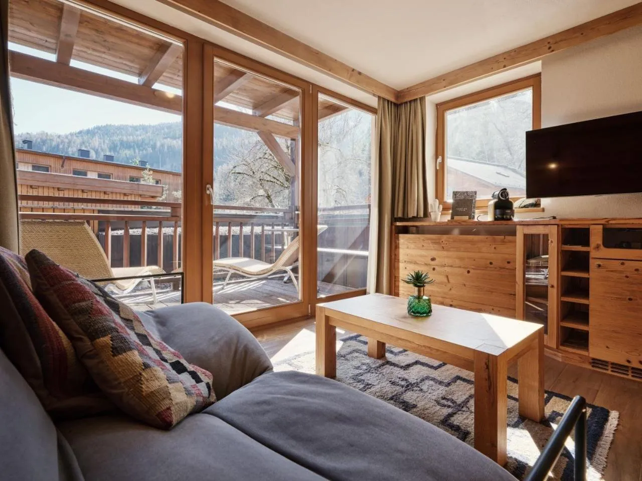 Seating area in MOHR life resort