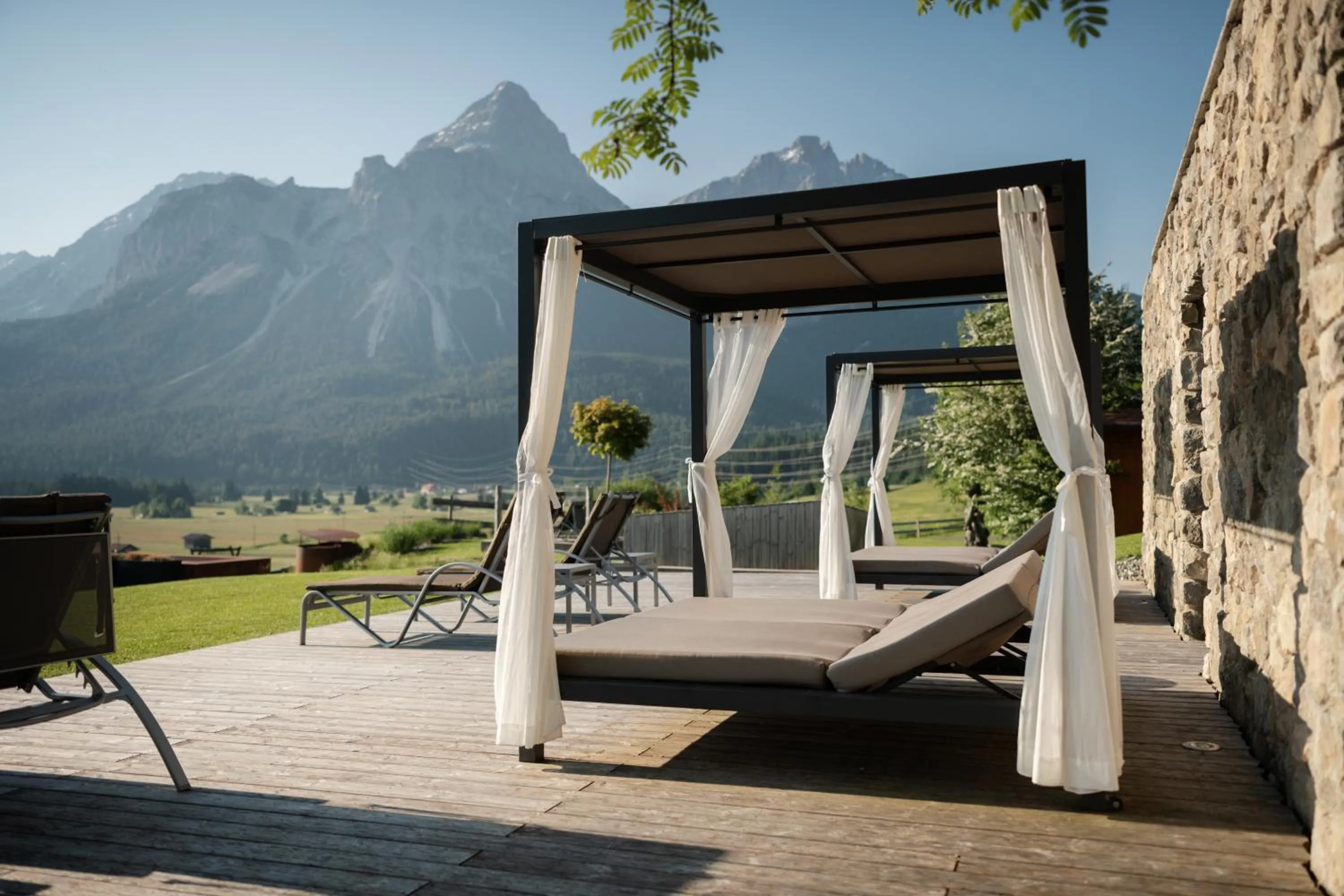 Spring in MOHR life resort
